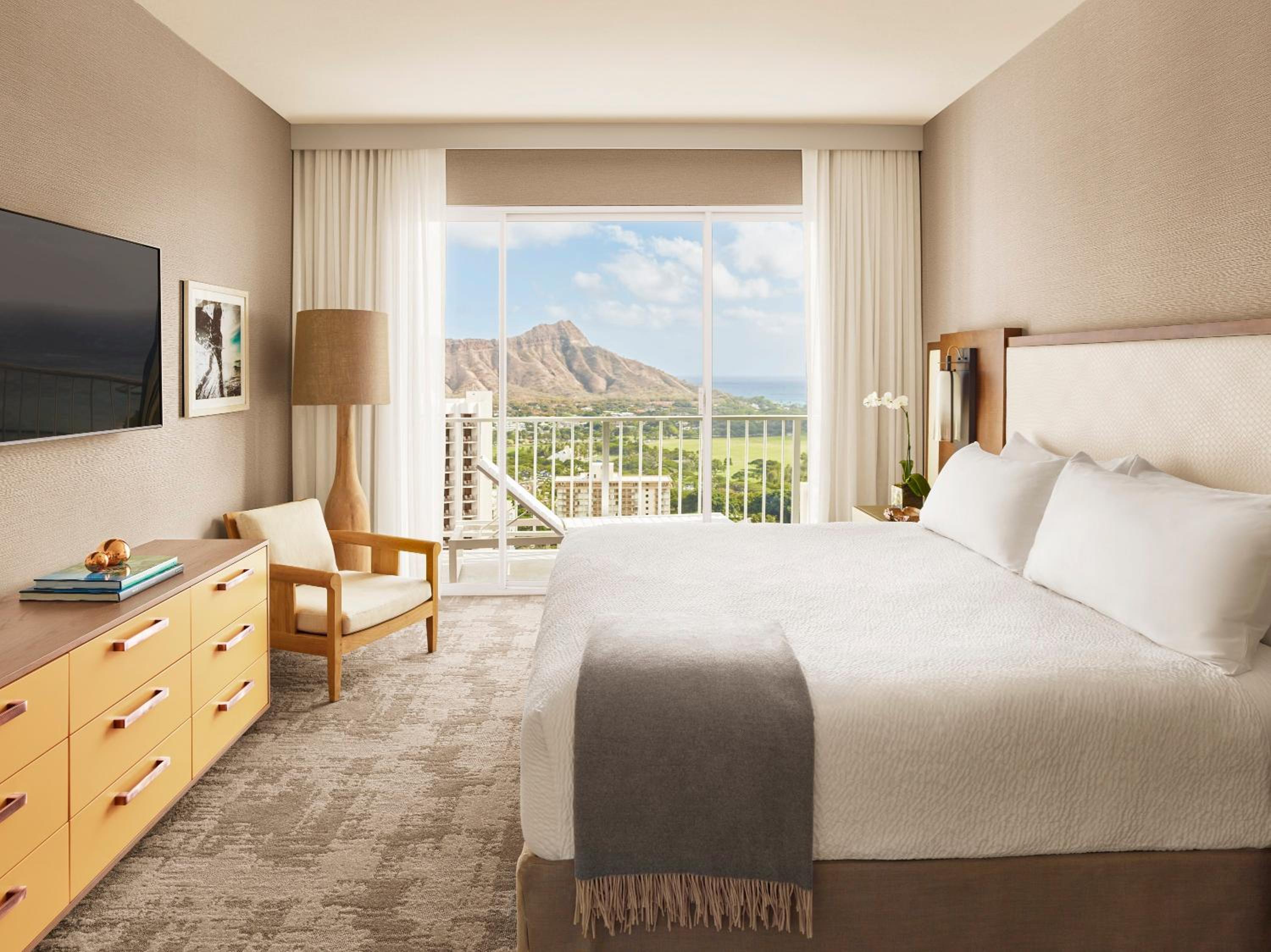 Diamond Head Ocean View 1 King