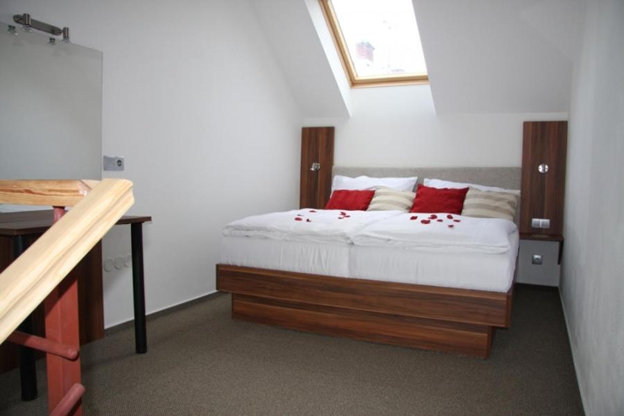 Duplex Suite with Balcony photo 3