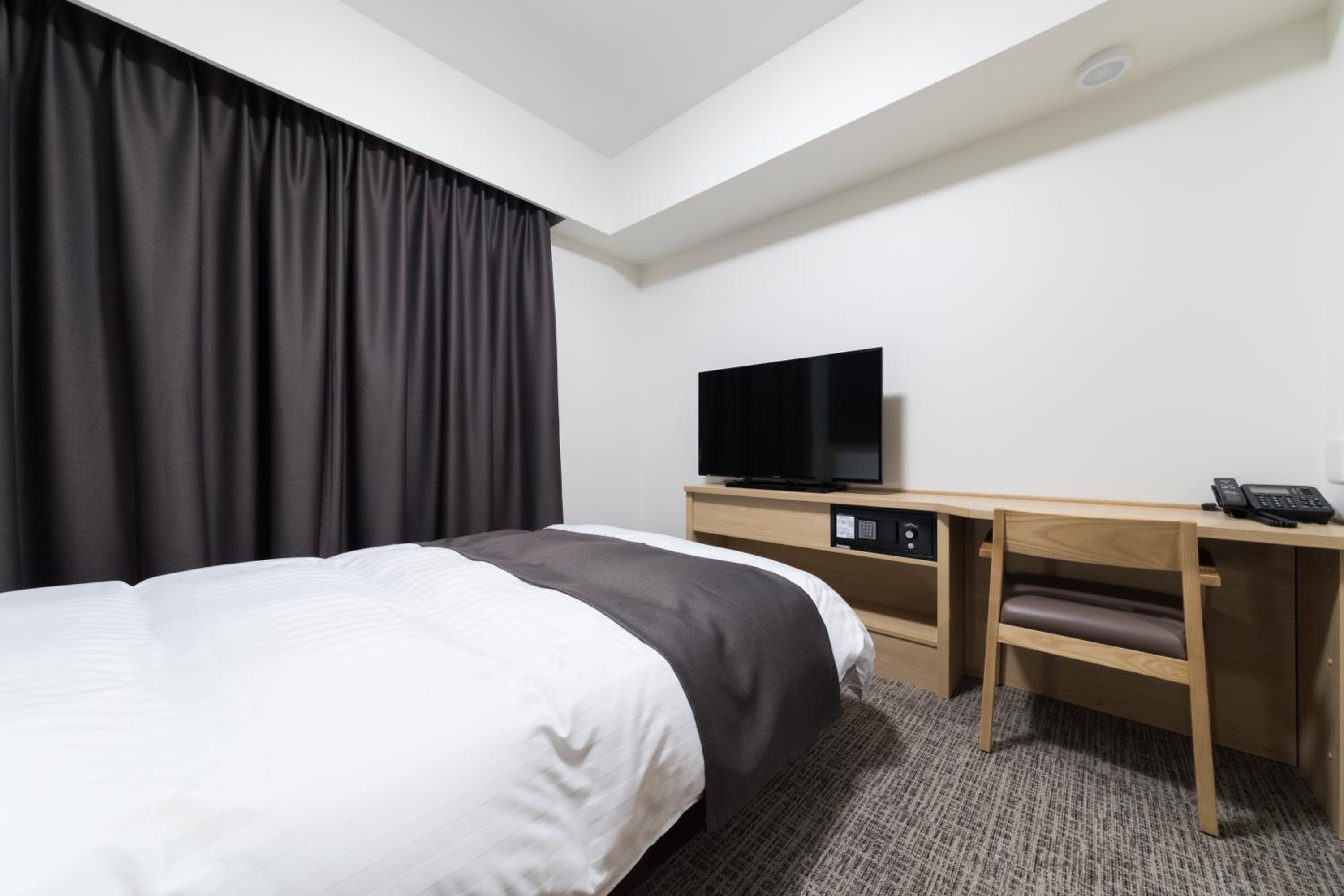 Double Room for Single Use - Non-Smoking photo 1