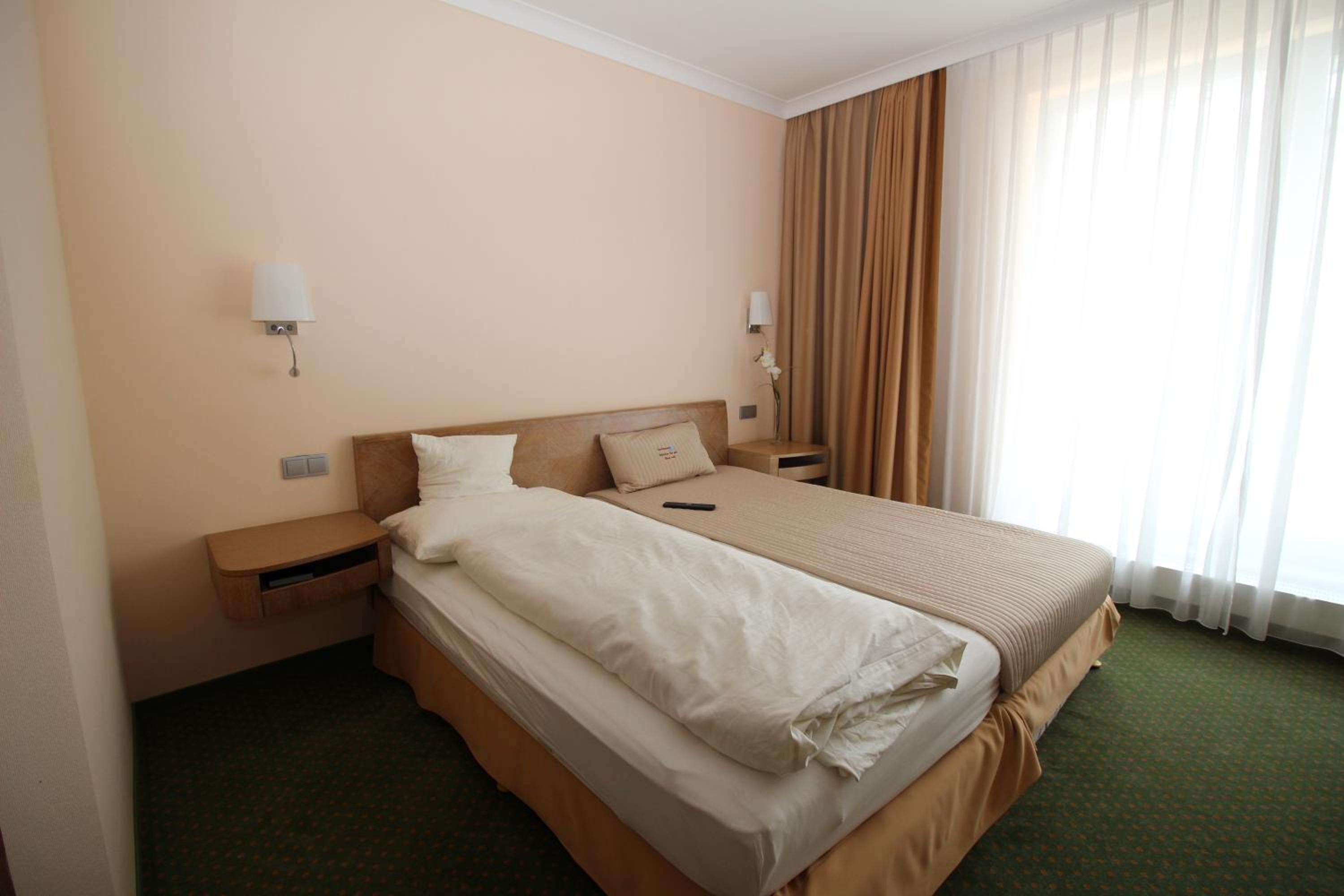 Double Room - Photo 1