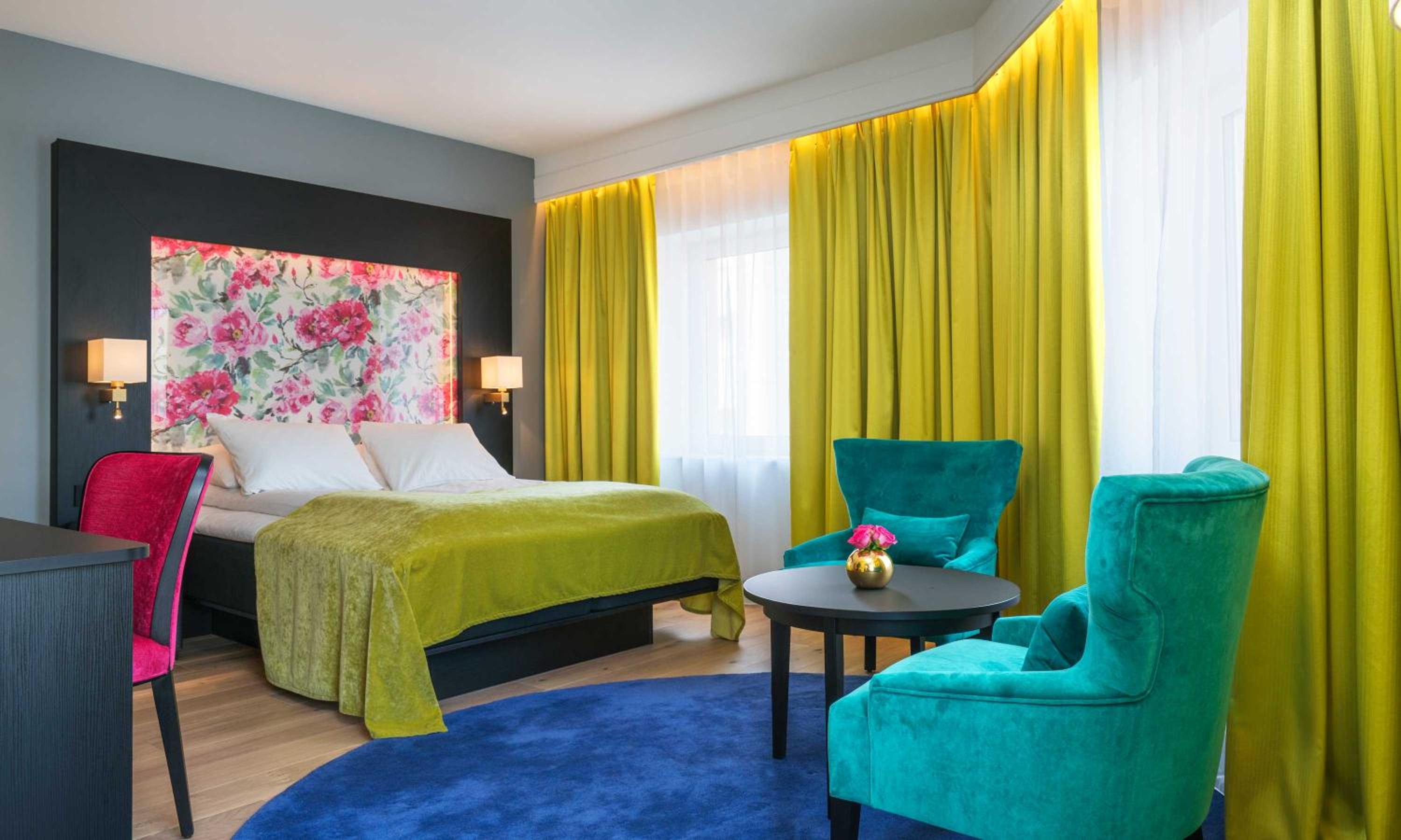 Deluxe Double or Twin Room - Photo 9