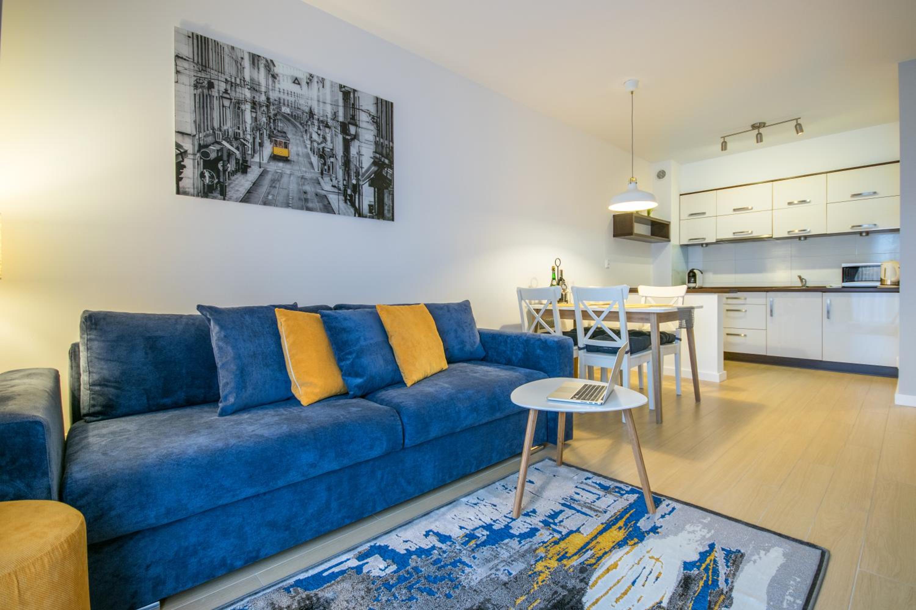Apartment photo 3