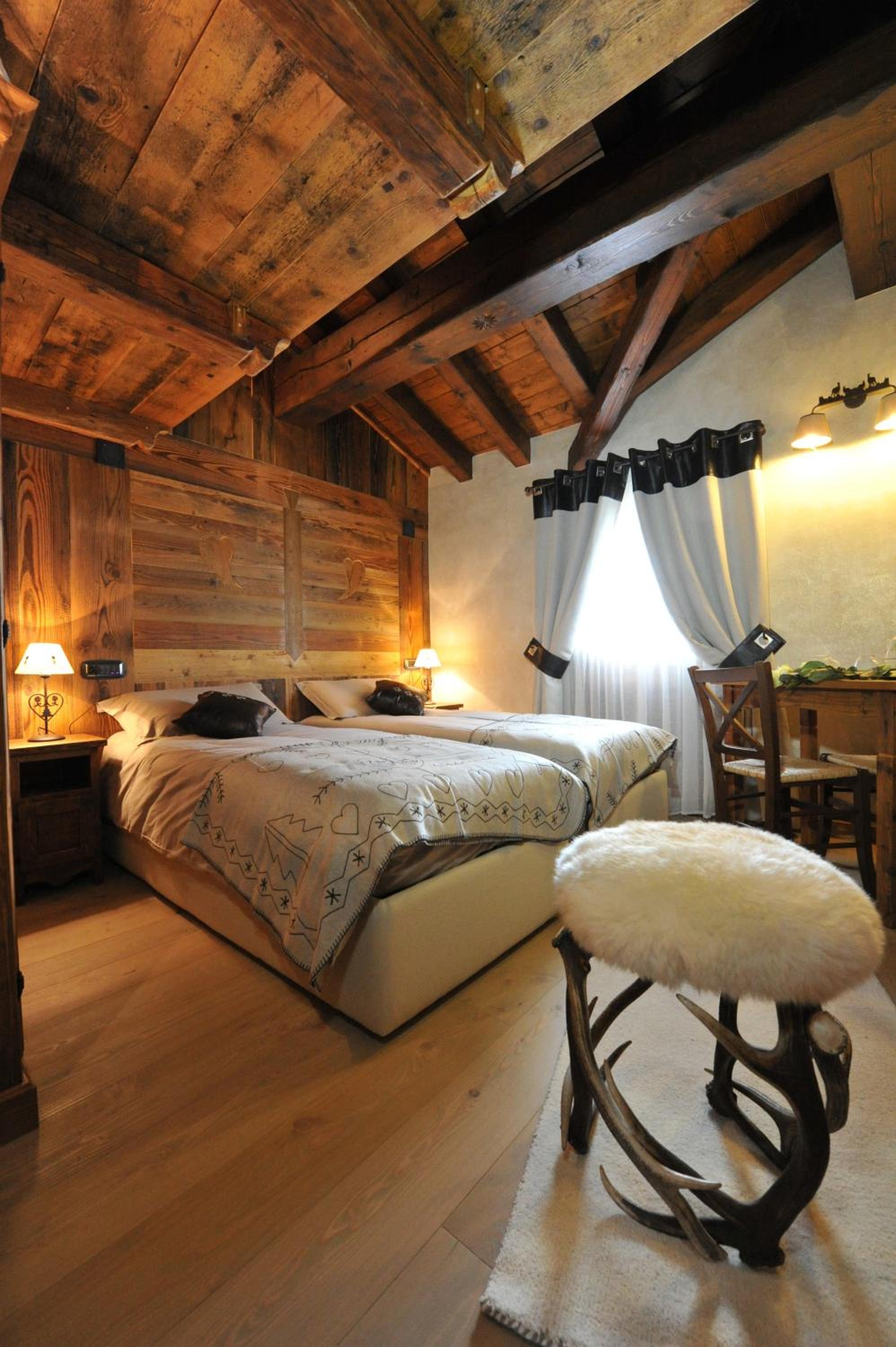 Family Room (2 Adults + 2 Children) - Photo 6