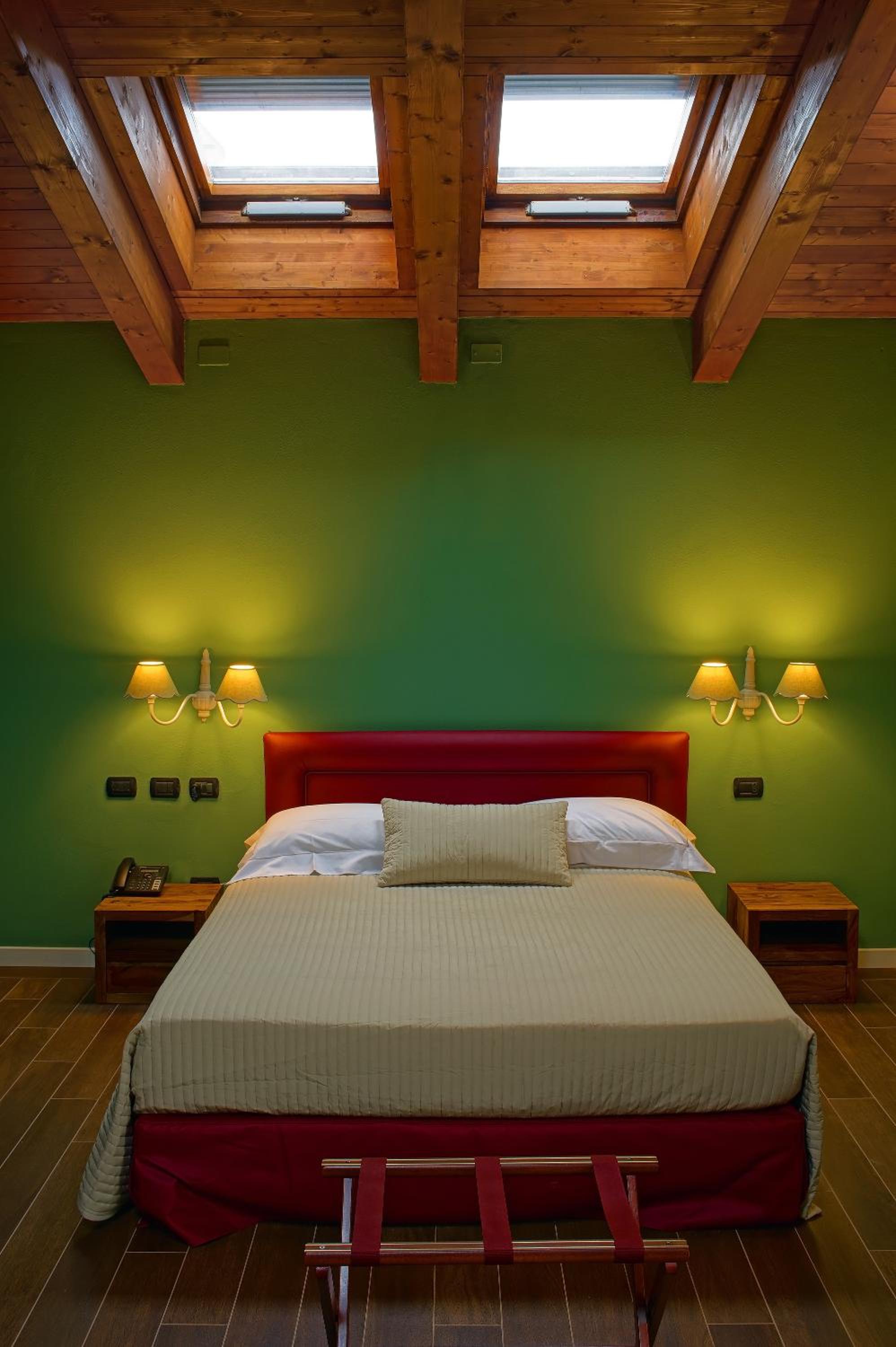 Small Double Room photo 1