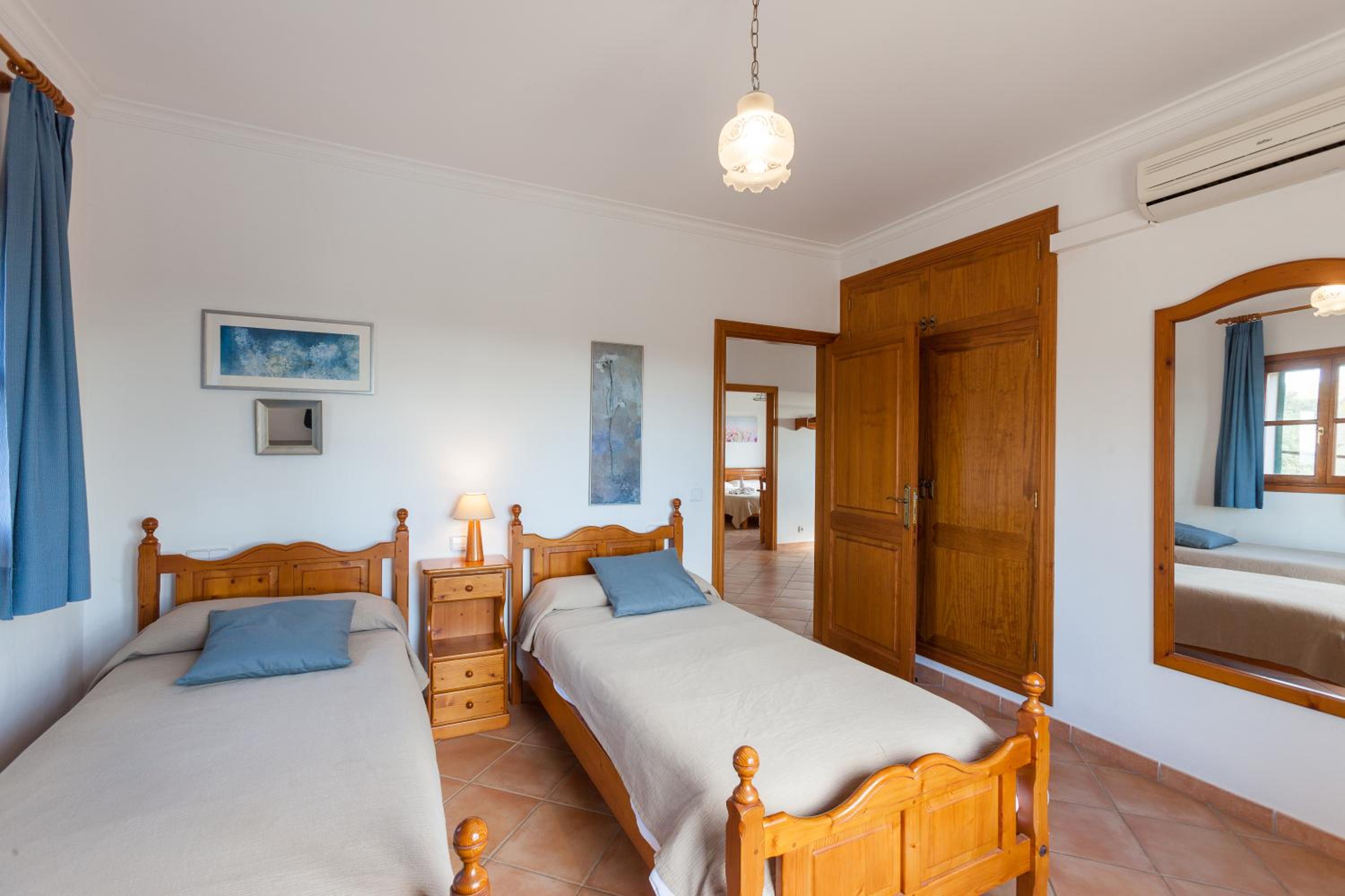 Villa with Sea View photo 2