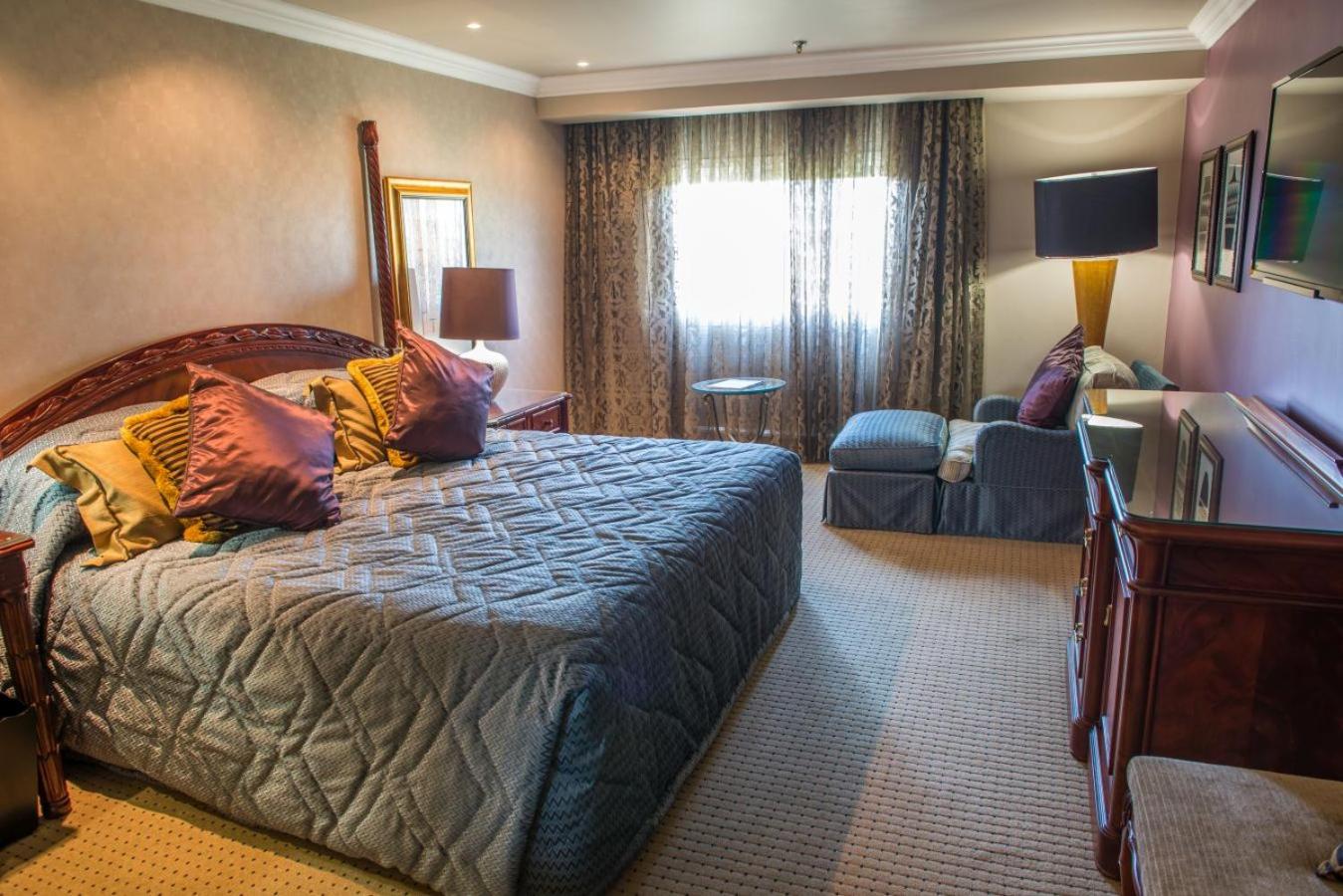 Presidential Suite photo 2