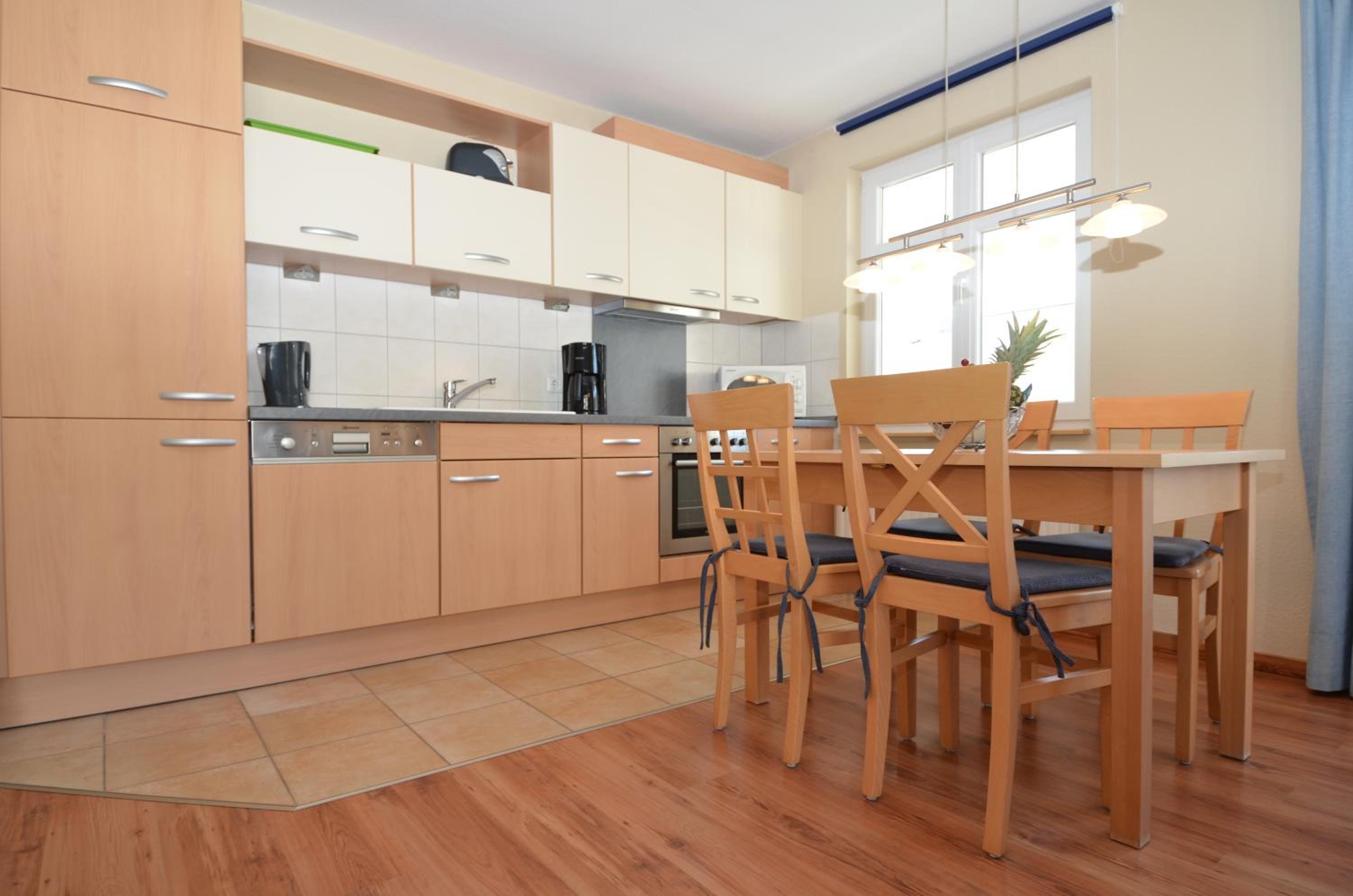 Apartment with Terrace photo 3