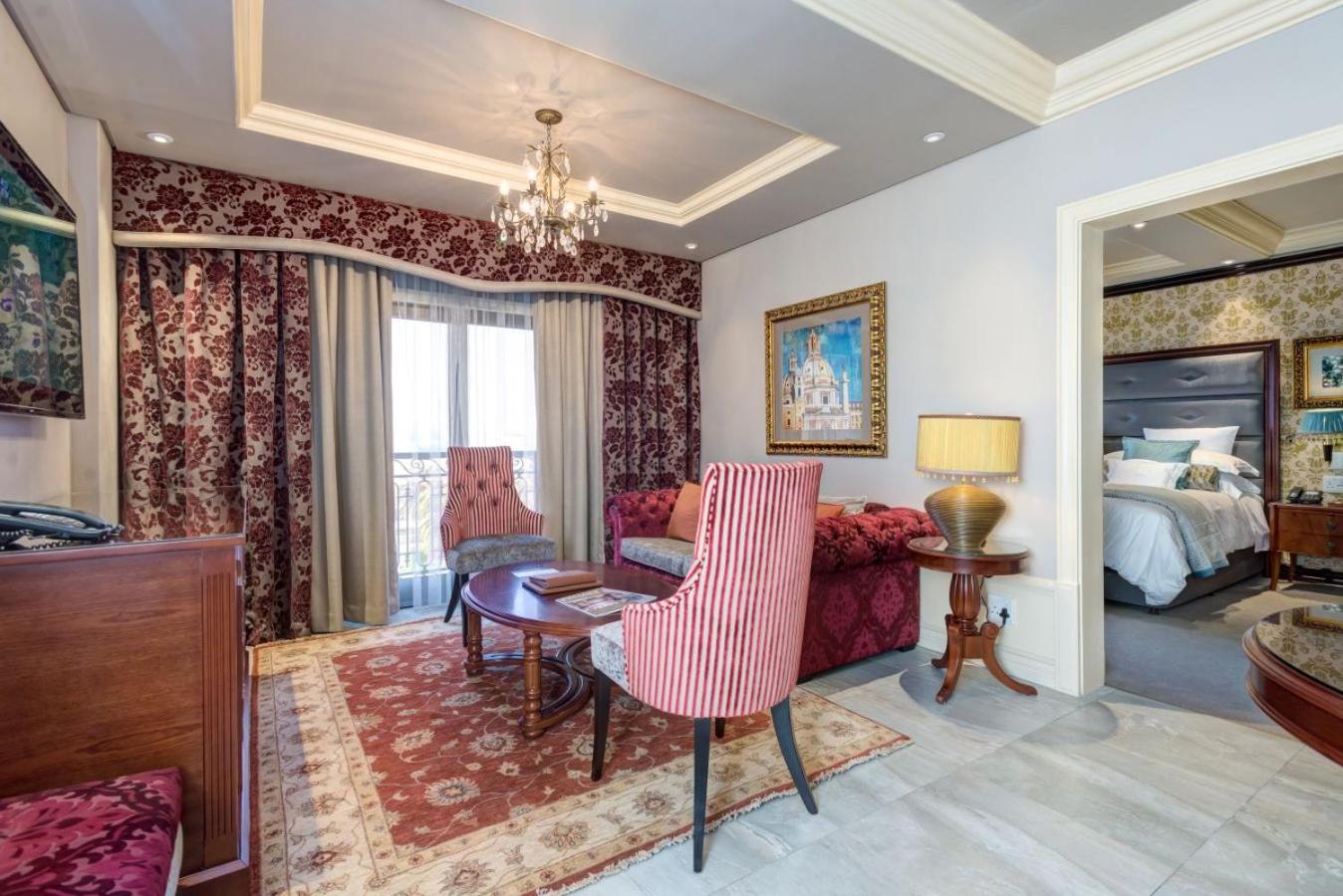Classic Suite - Photo 1