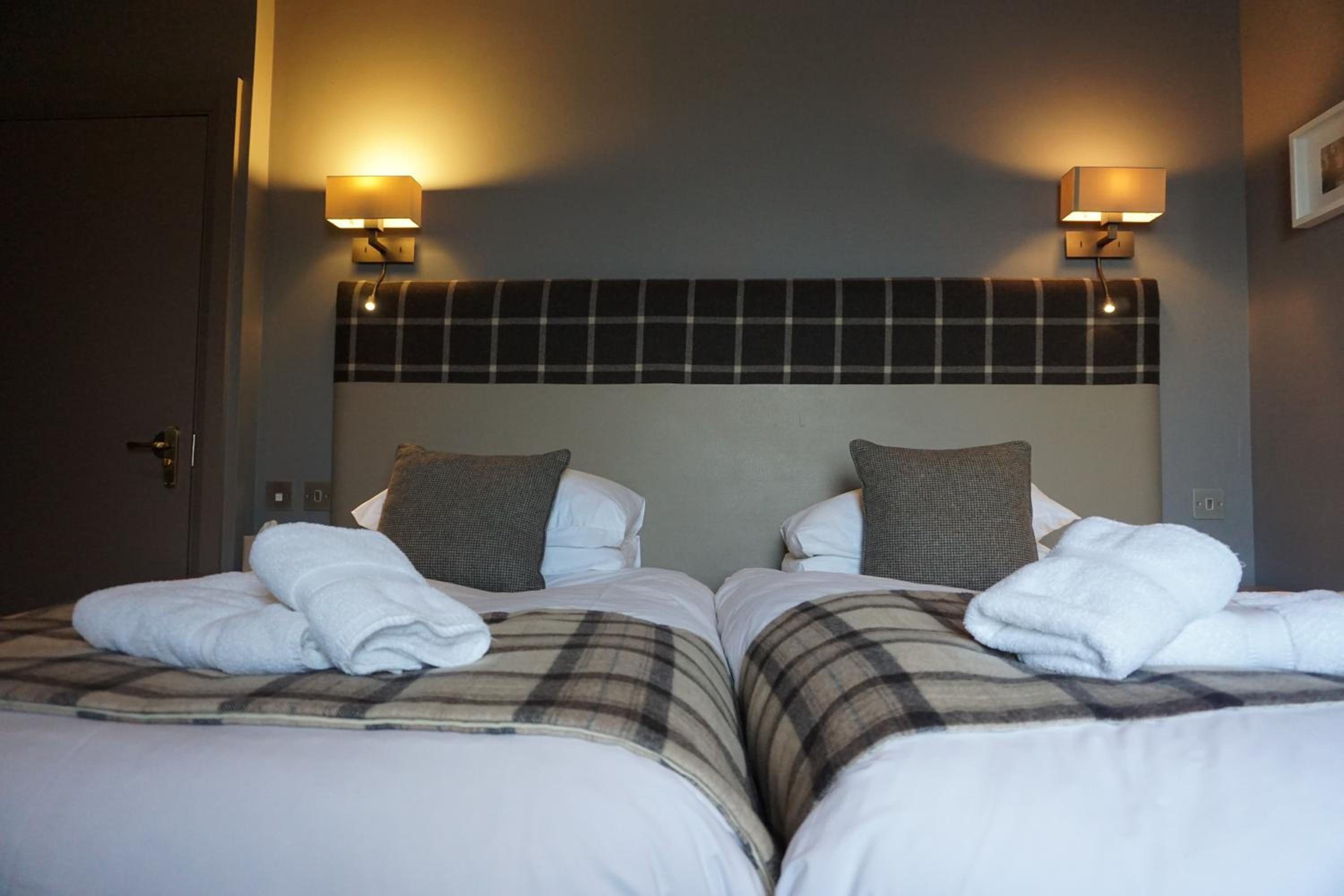 Deluxe Double or Twin Room with Sea View