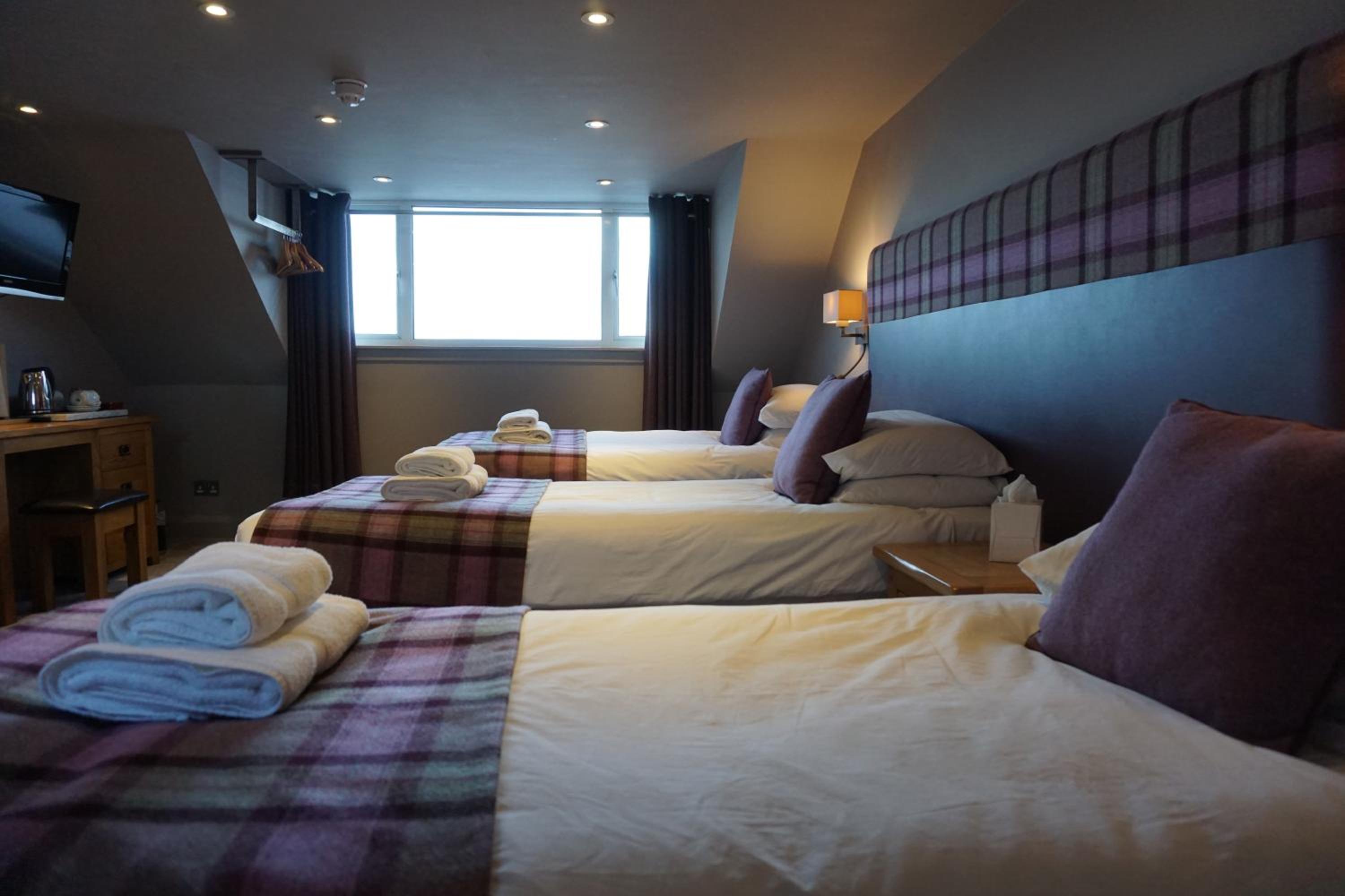 Superior Double or Twin Room with Sea View