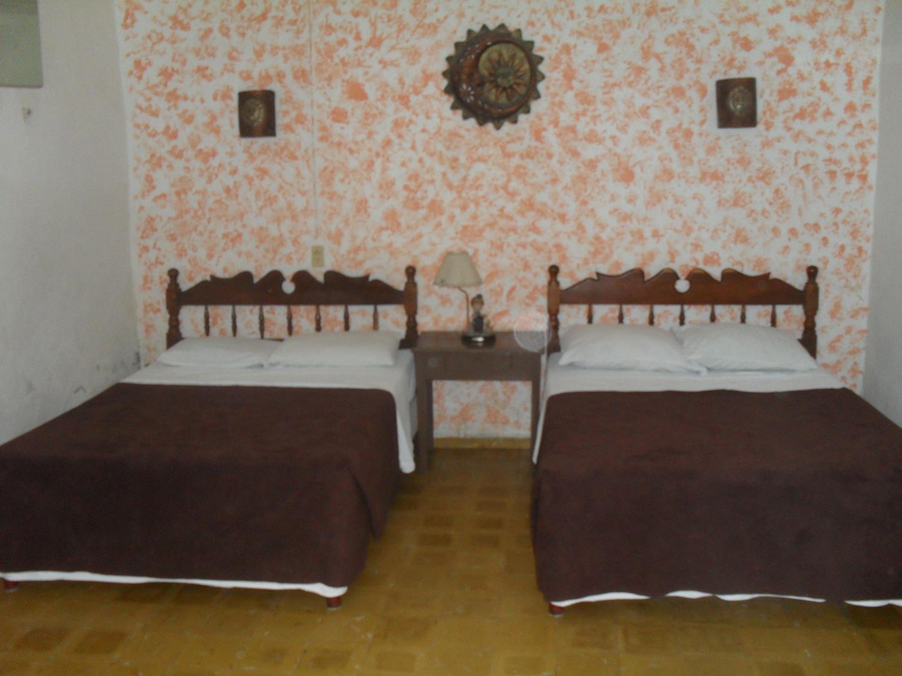 Twin Room with Air-Conditioning - Photo 4