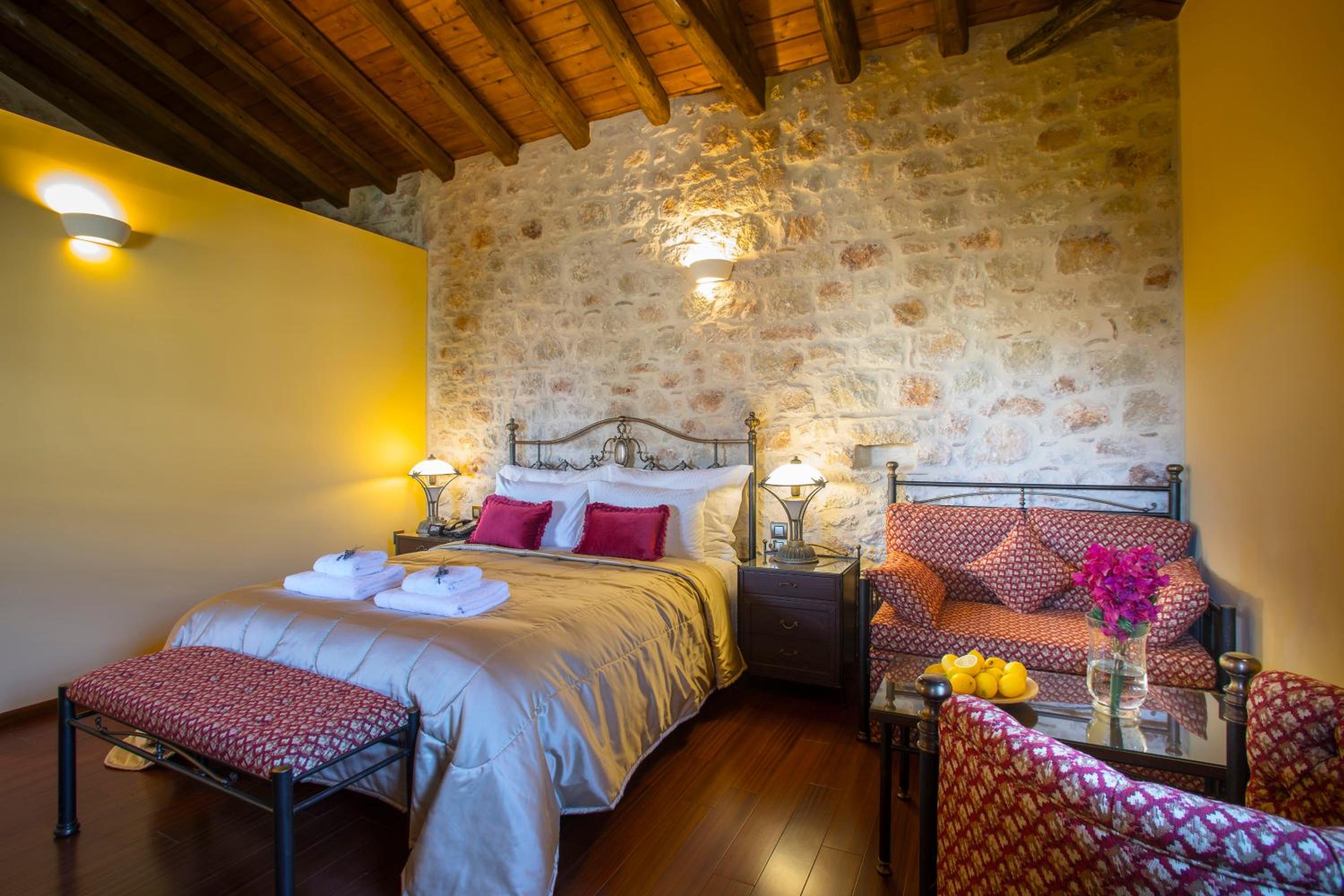 Standard Double Room - Photo 1