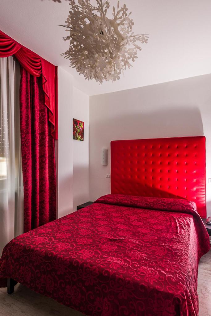 Double or Twin Room photo 1