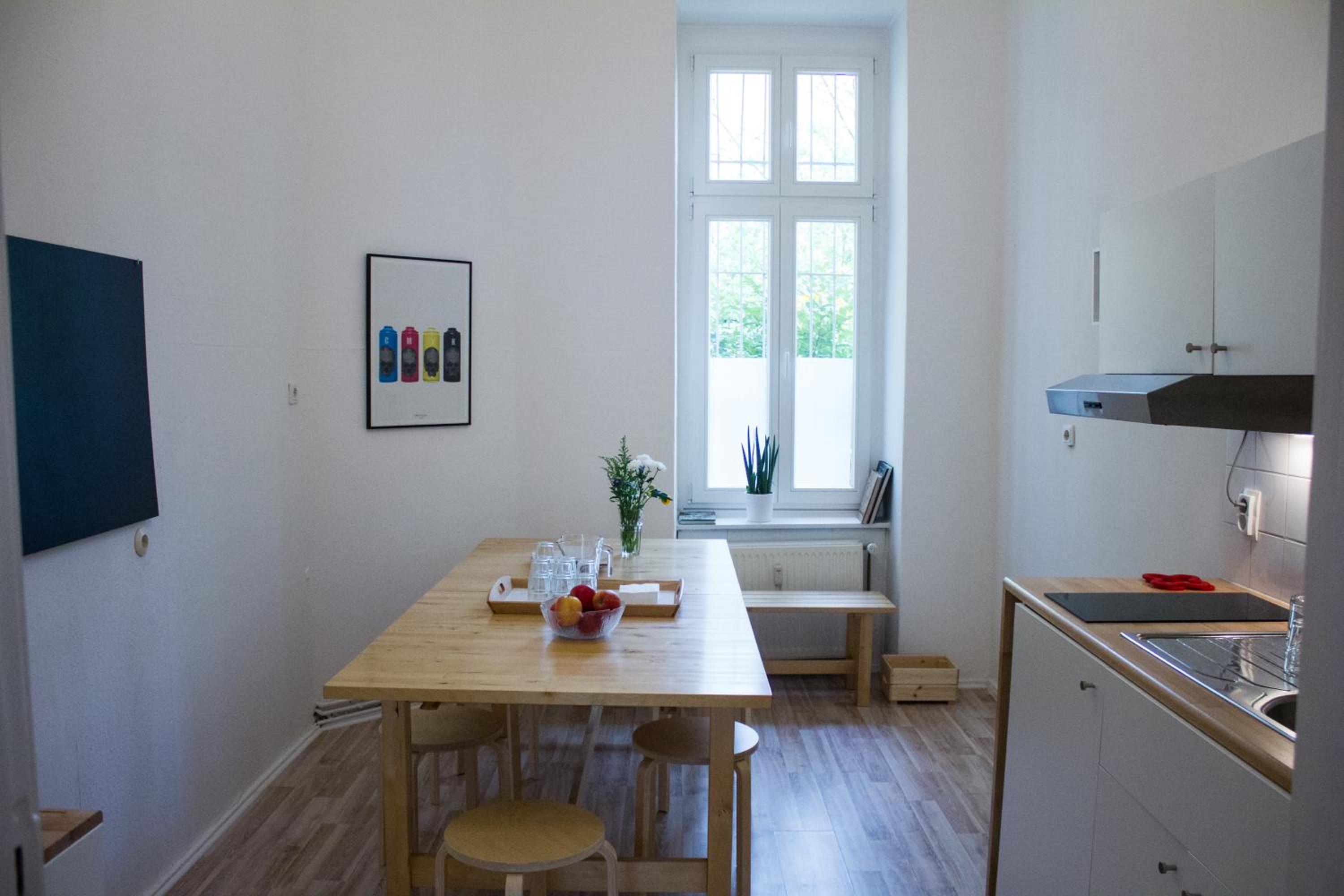 Apartment - Ground Floor photo 2