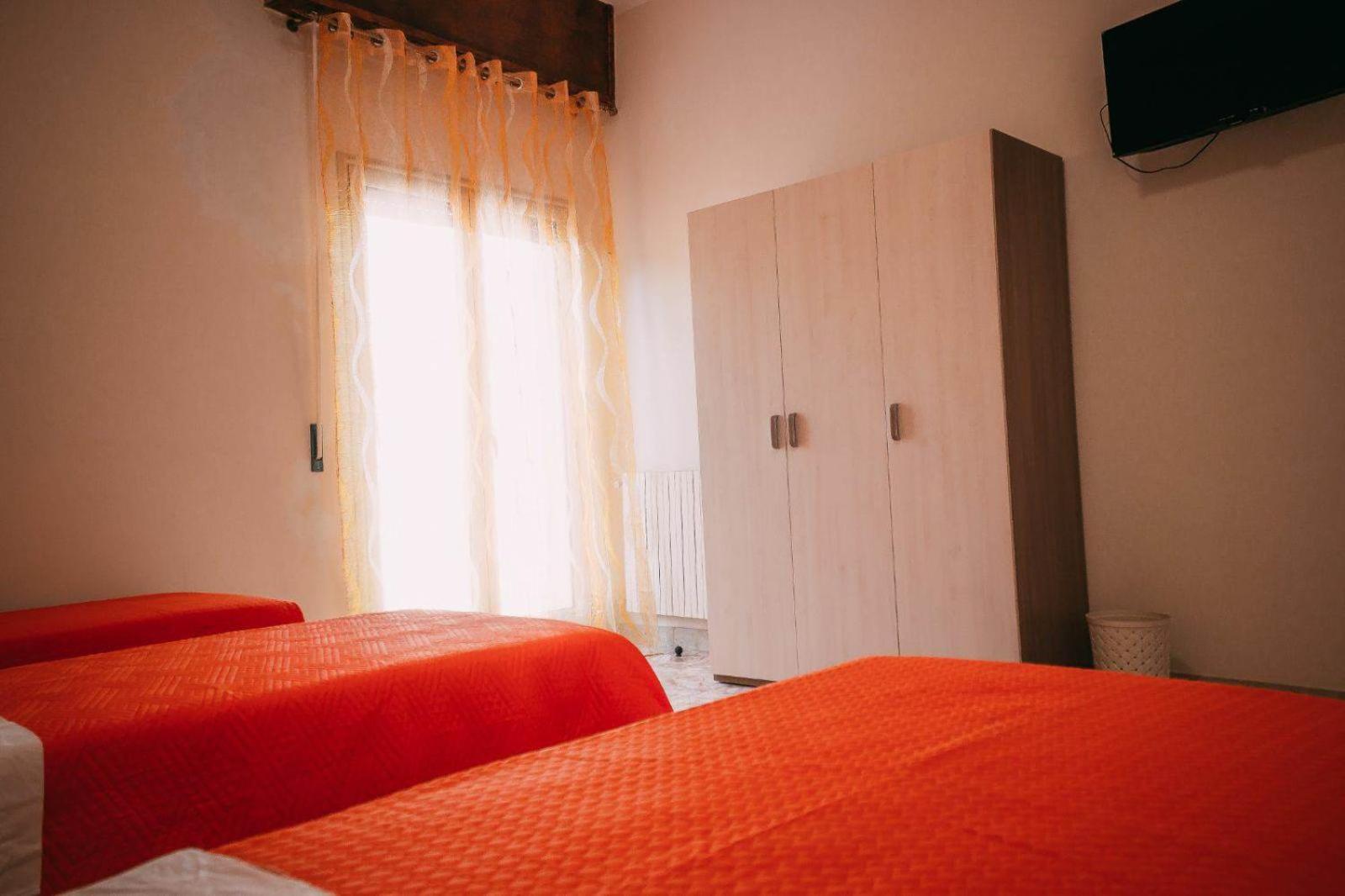 Triple Room with Shared Bathroom