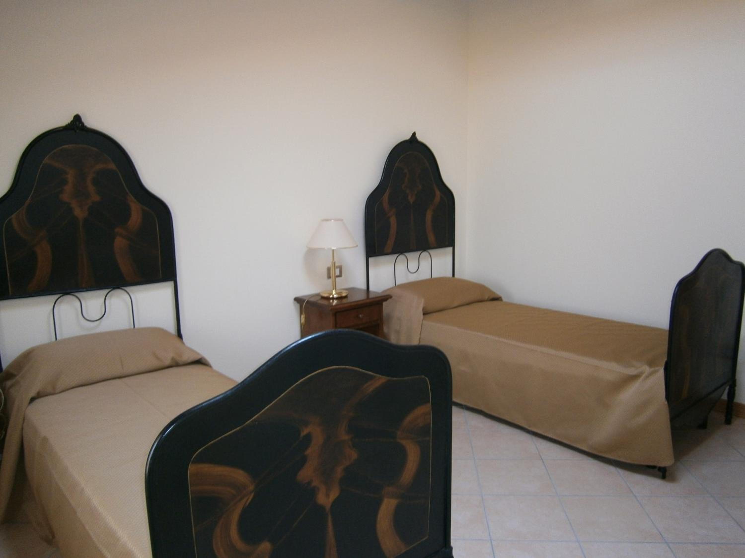 Two-Bedroom Apartment Top with Terrace photo 3