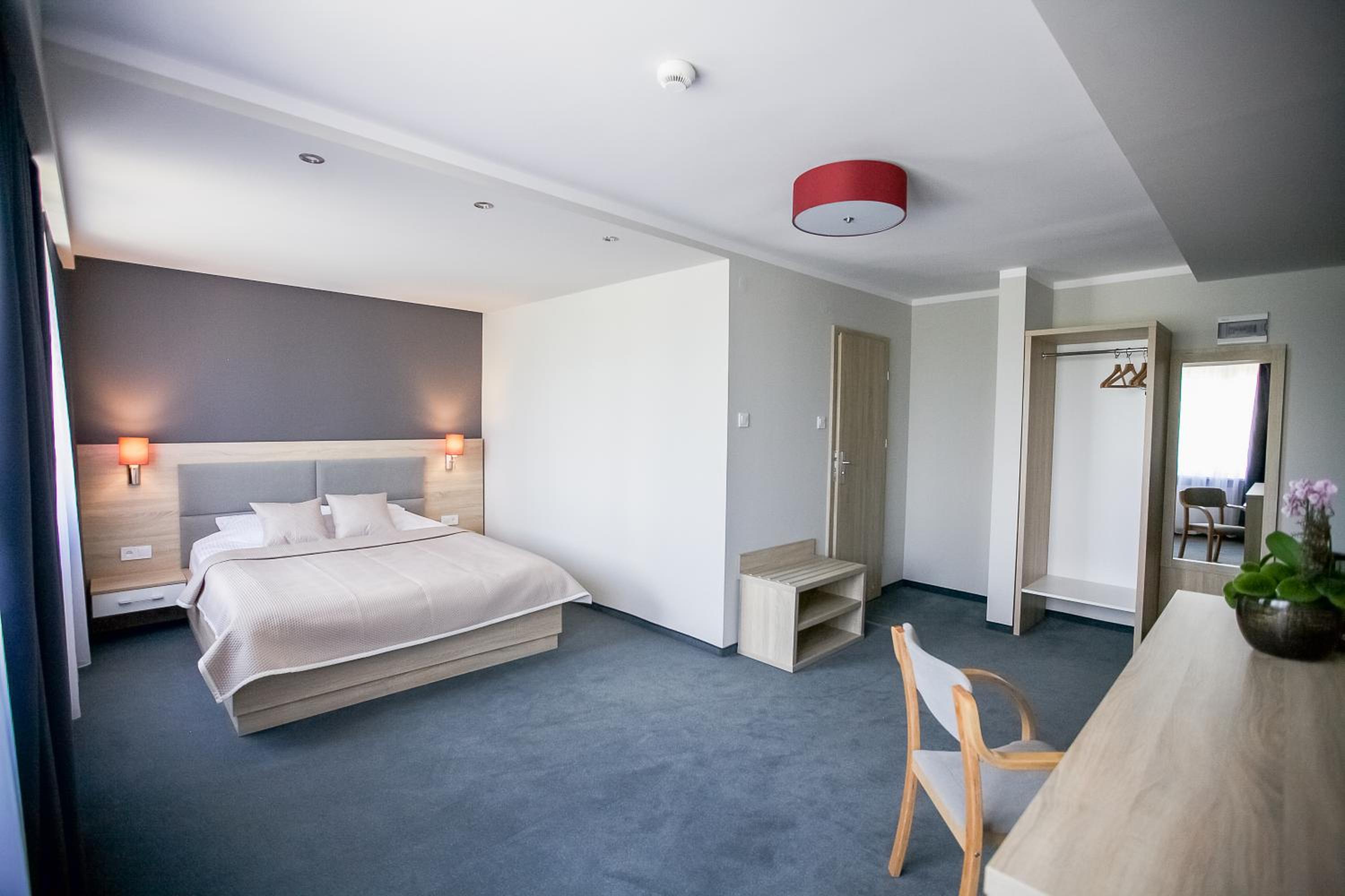 Deluxe Double Room - Photo 14