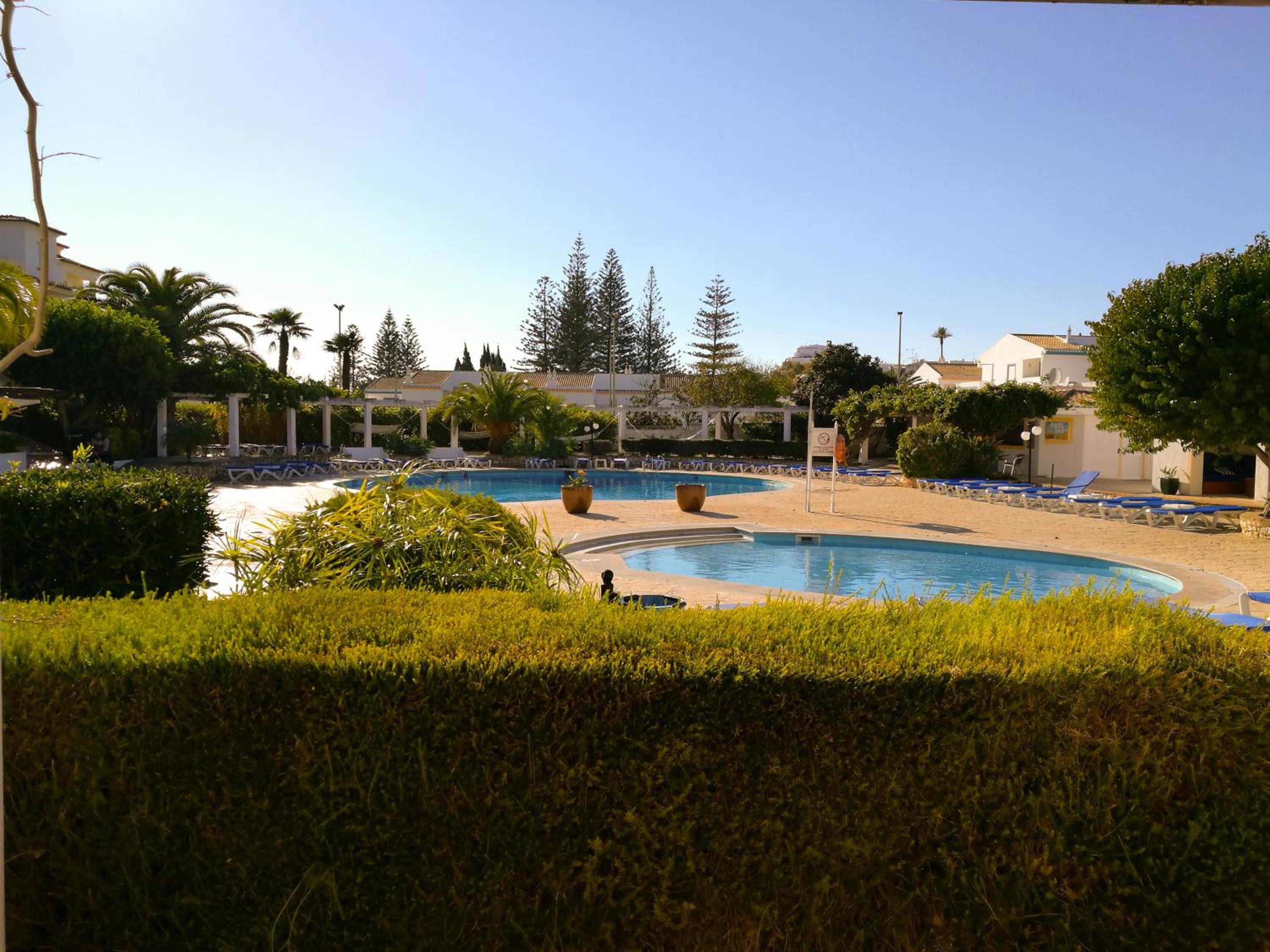 Double Room with Garden View - Photo 4