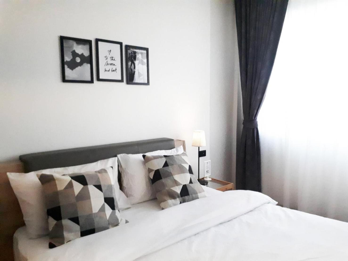 Deluxe Double Room With Private Bathroom photo 3