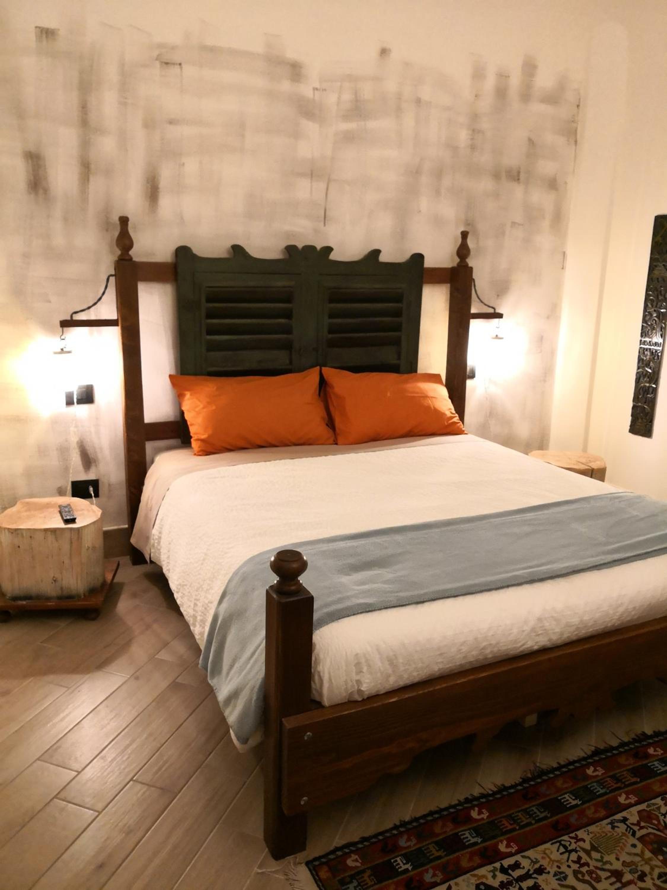Double Room with Private Bathroom photo 1