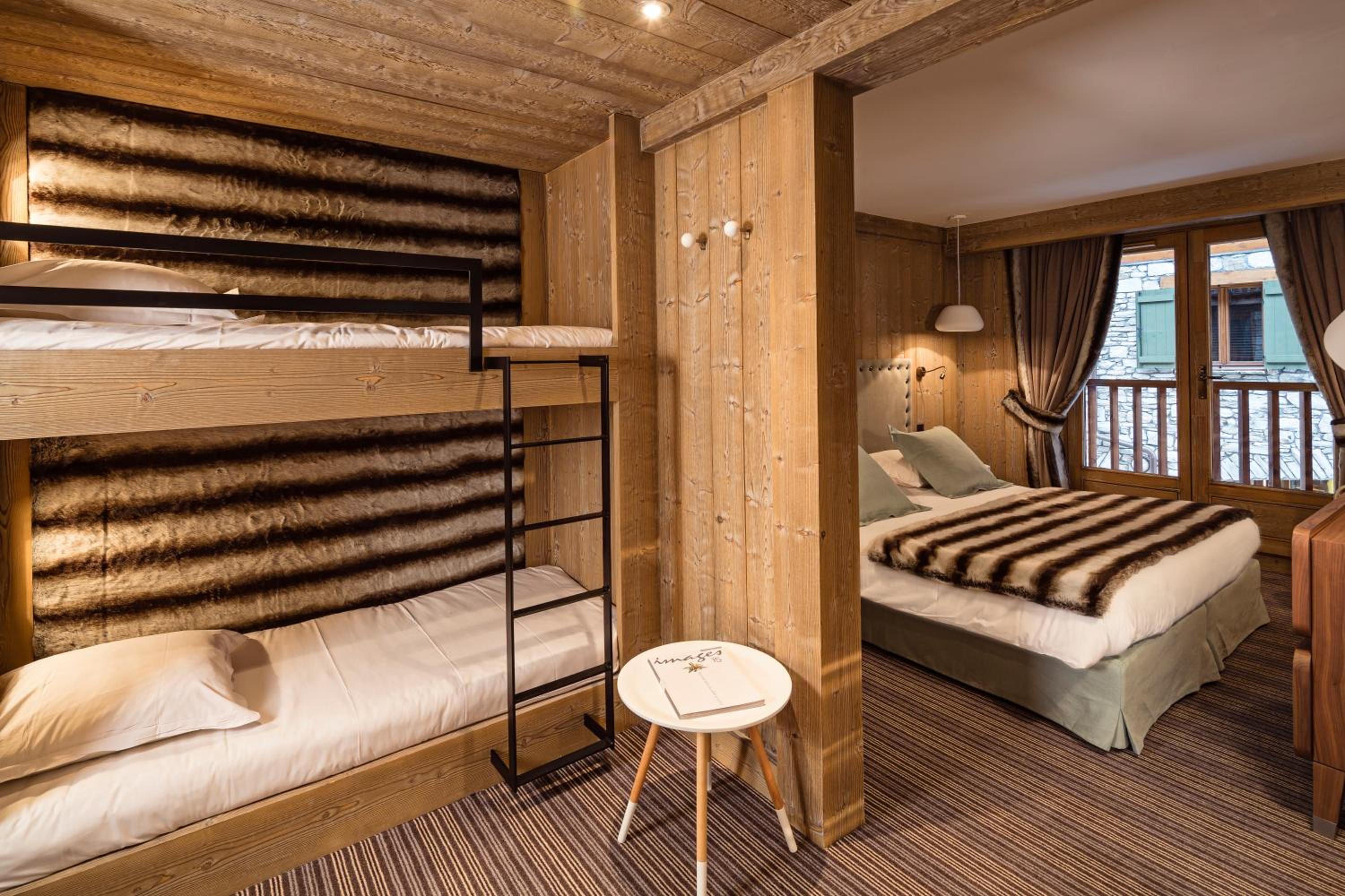 Classic Triple Room photo 2