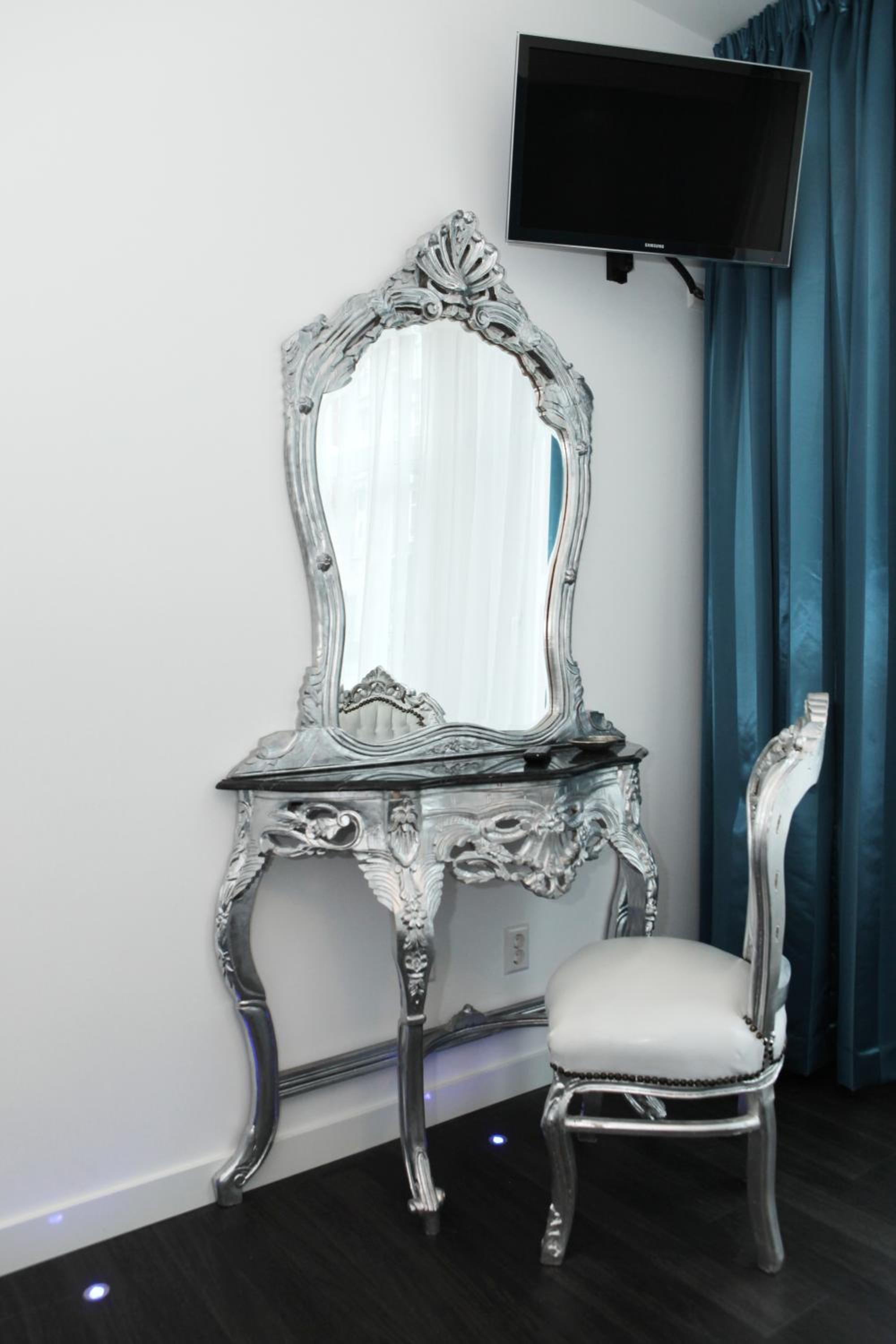 Deluxe Double Room - Annex photo 1