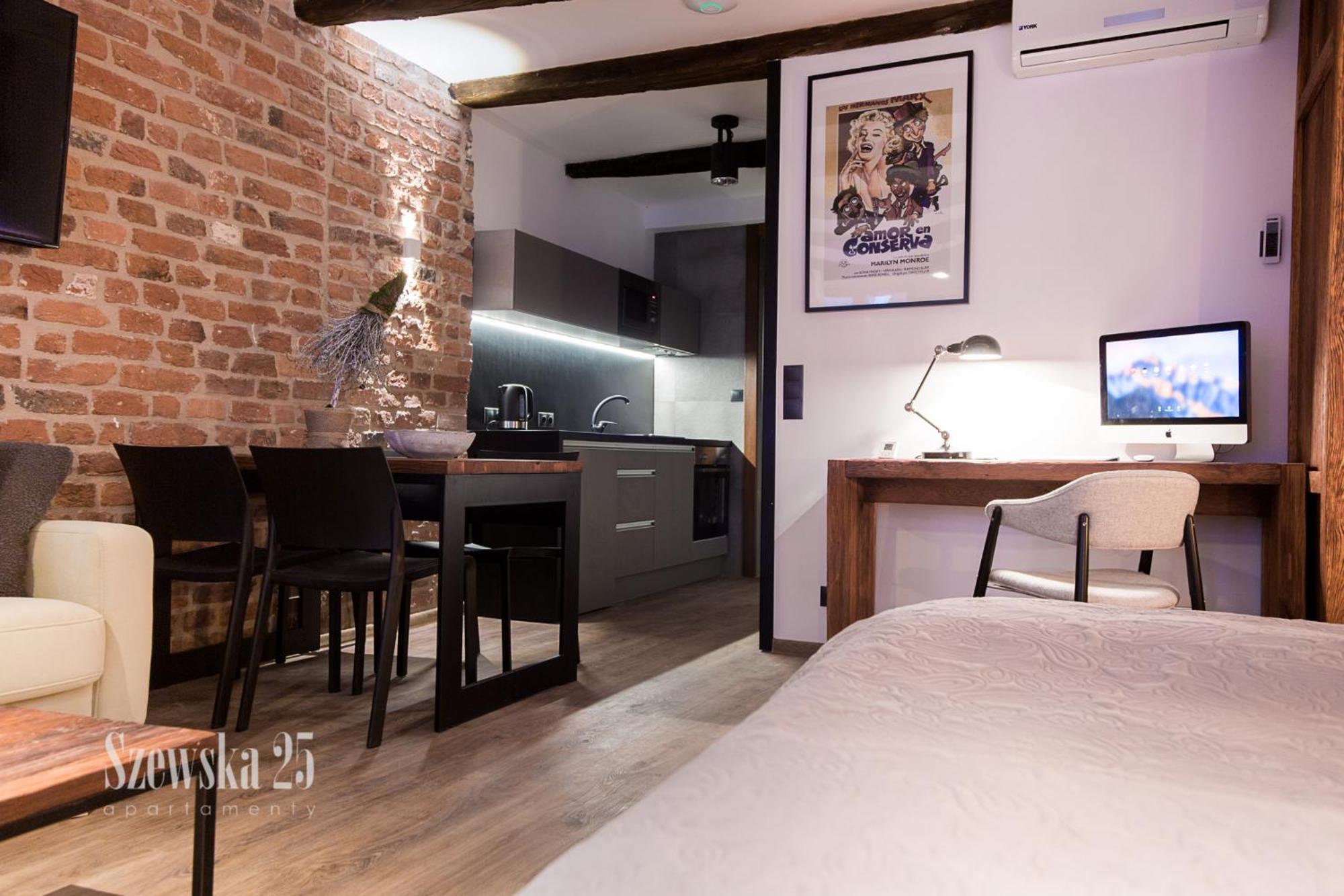 Deluxe Apartment - Photo 8