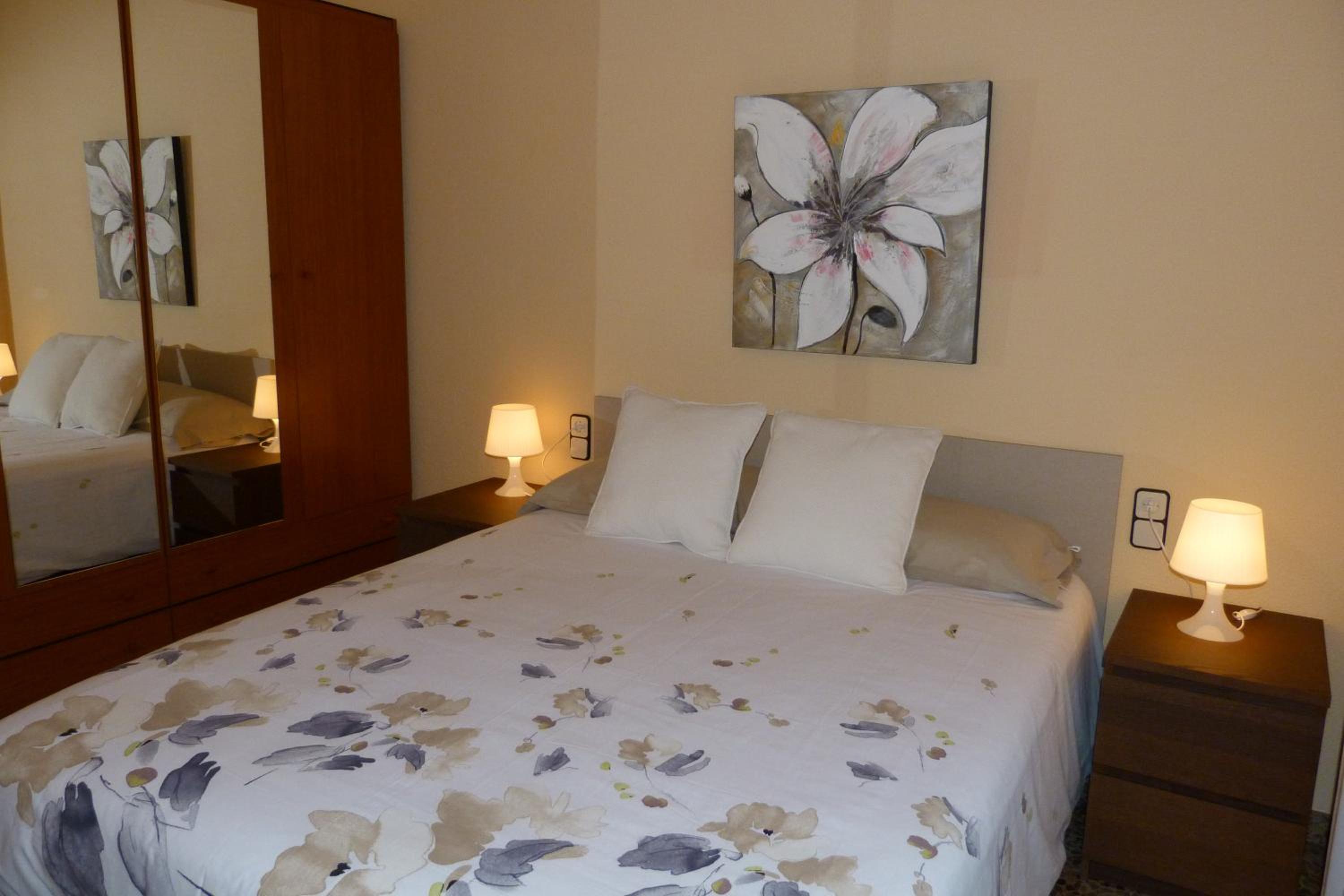 Apartamento con Balcón