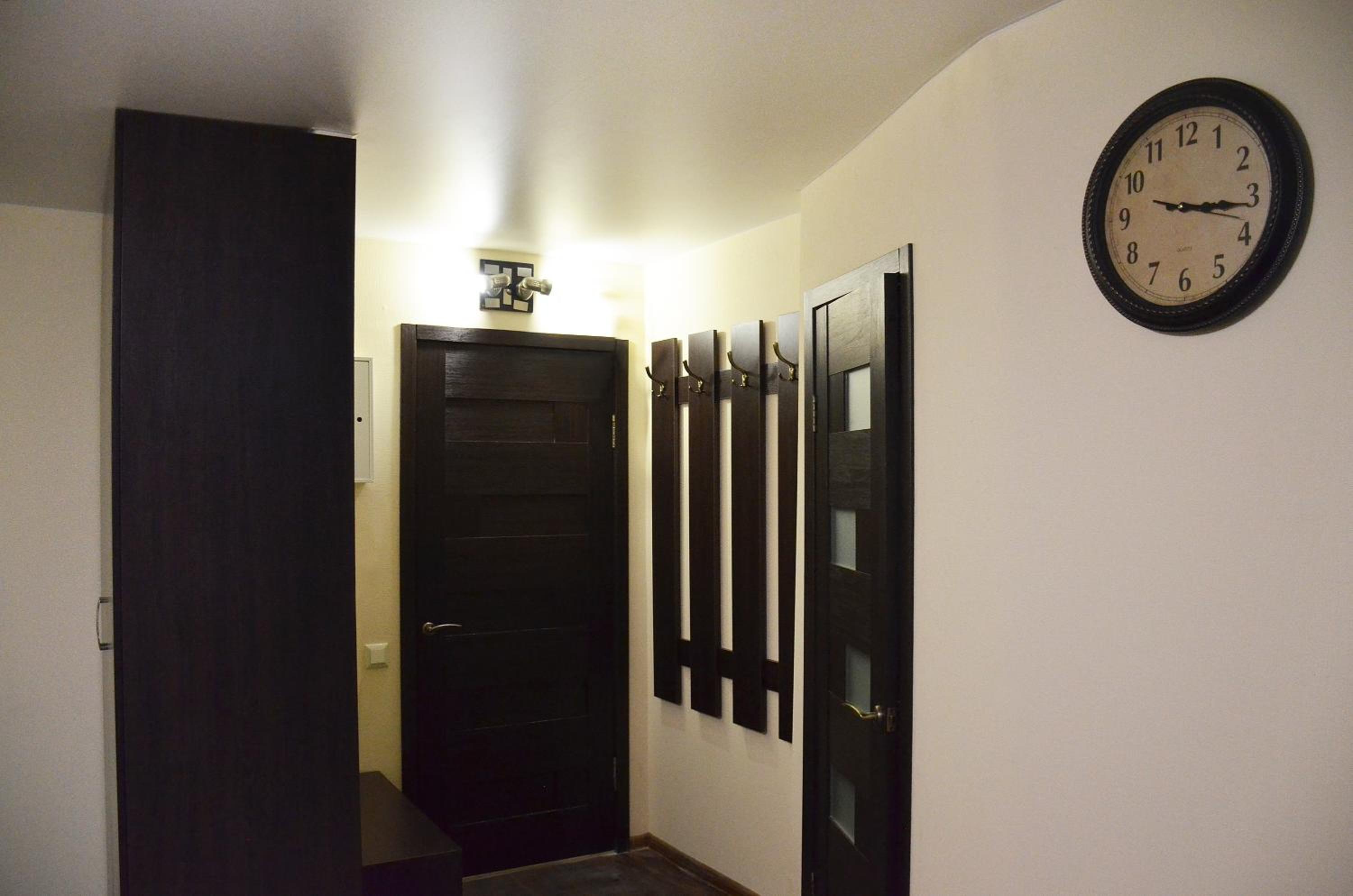 Apartment with Balcony photo 3