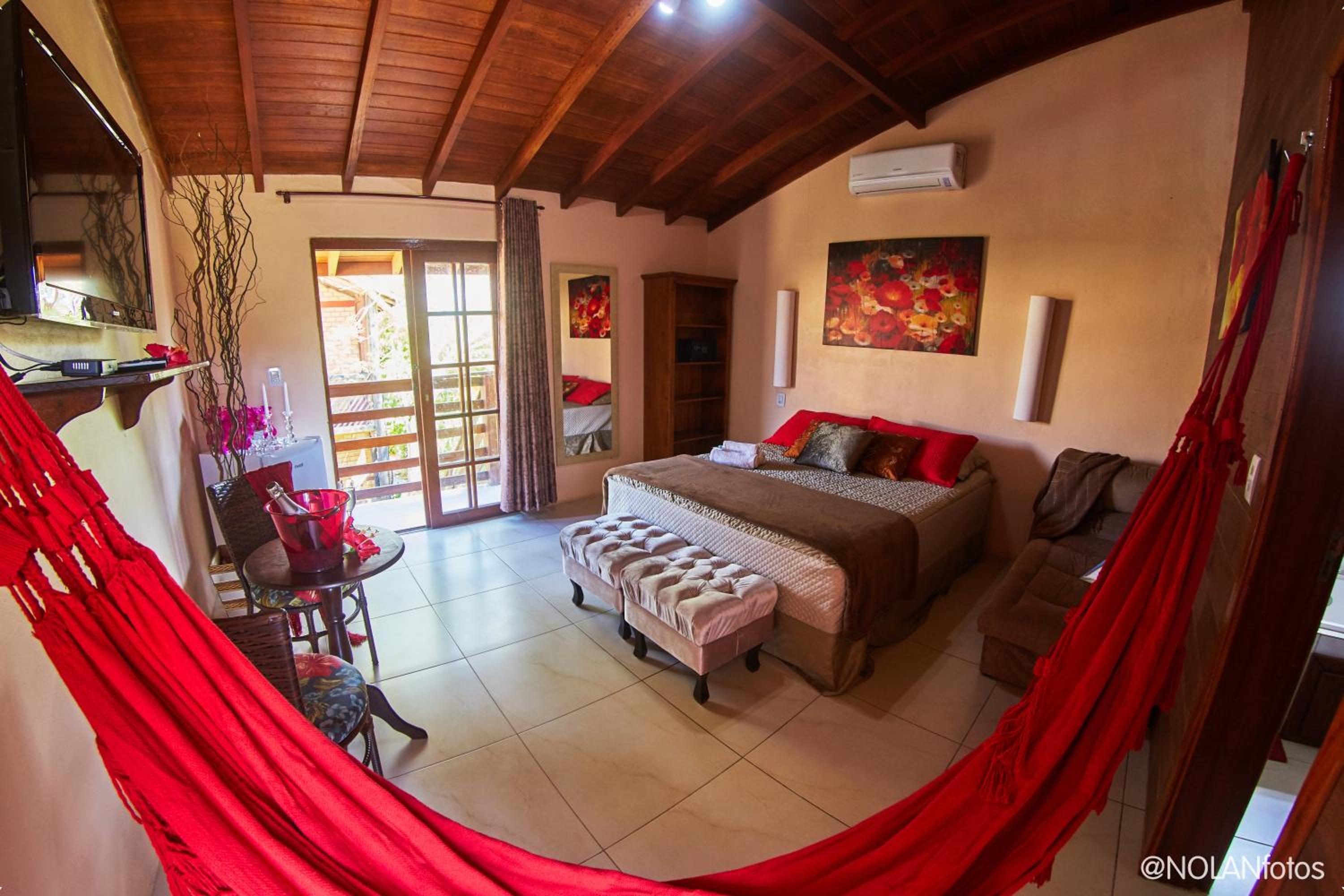 Suite with Hot Tub