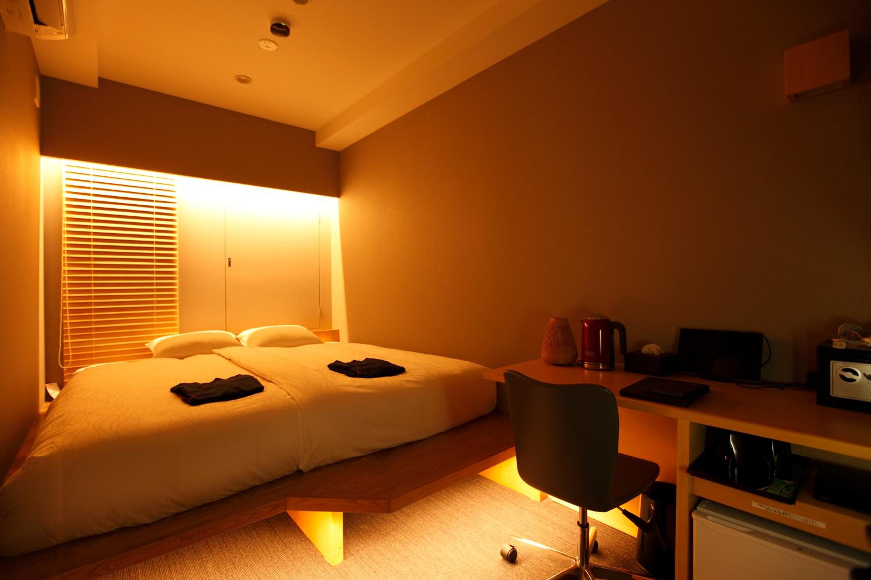 Standard King Room - Non-Smoking  photo 1
