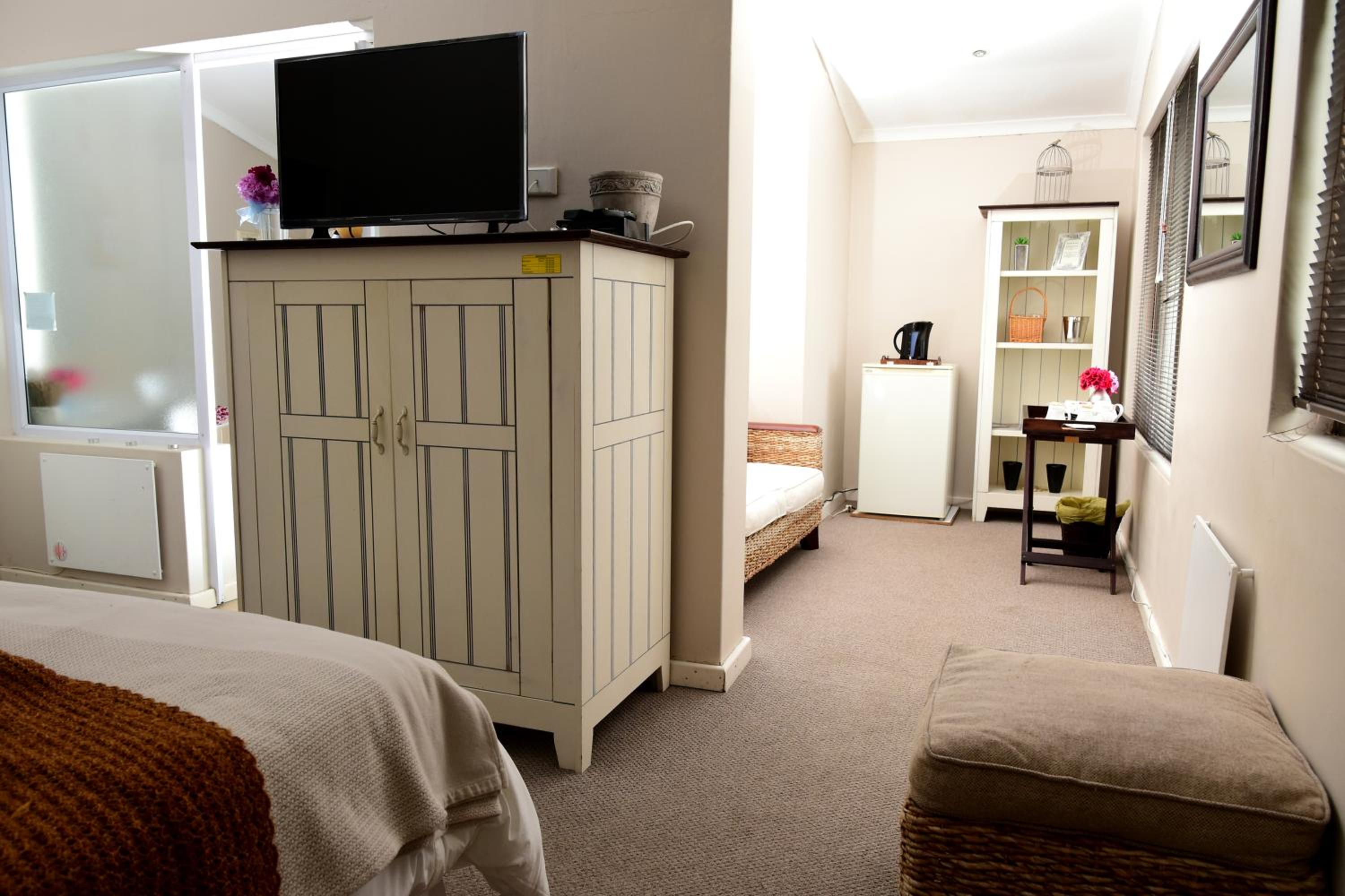 Suite - Photo 2