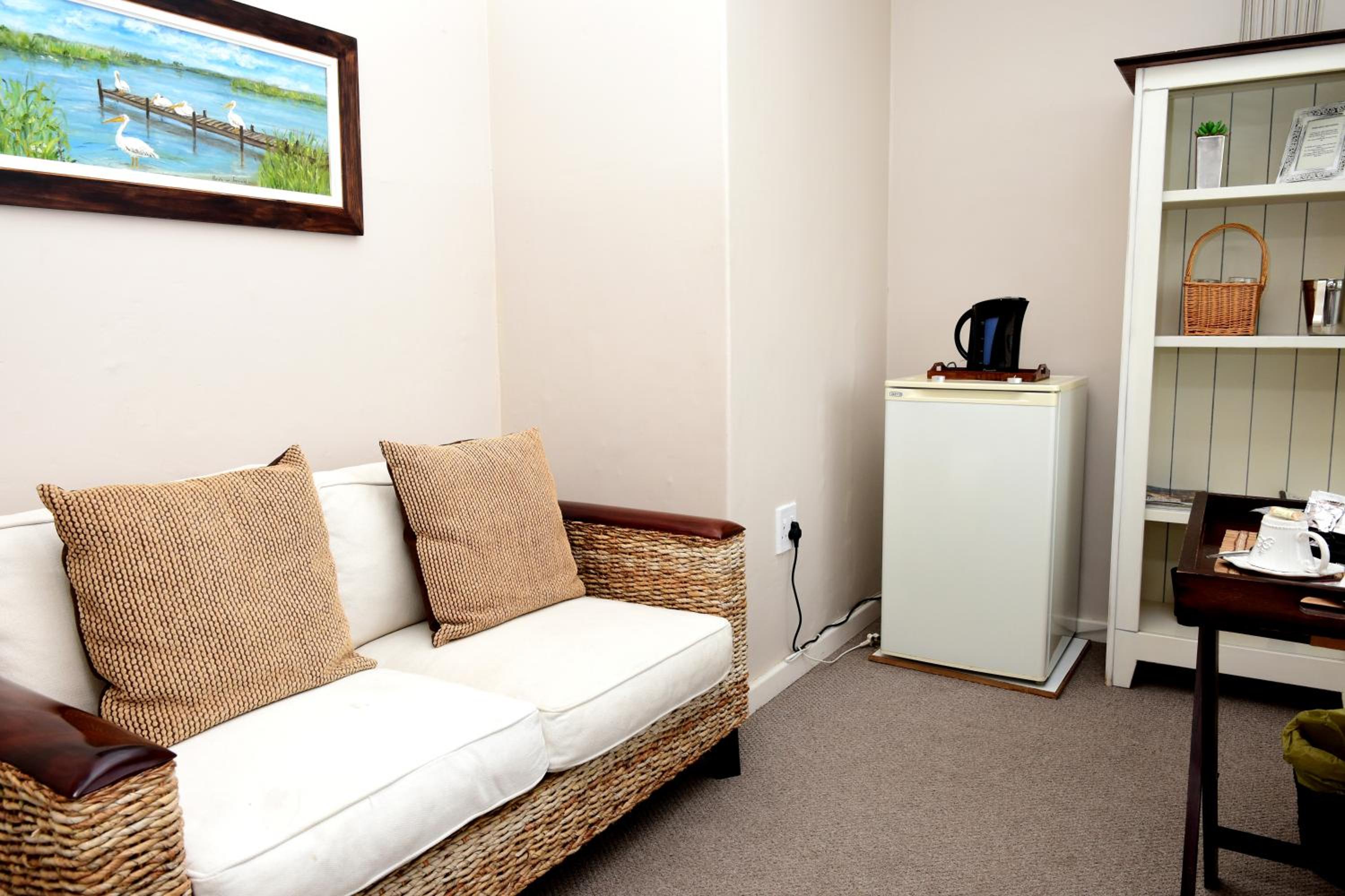 Suite - Photo 3