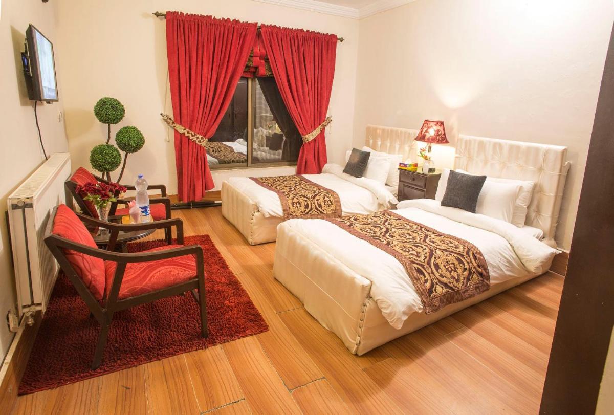 Presidential Suite photo 3