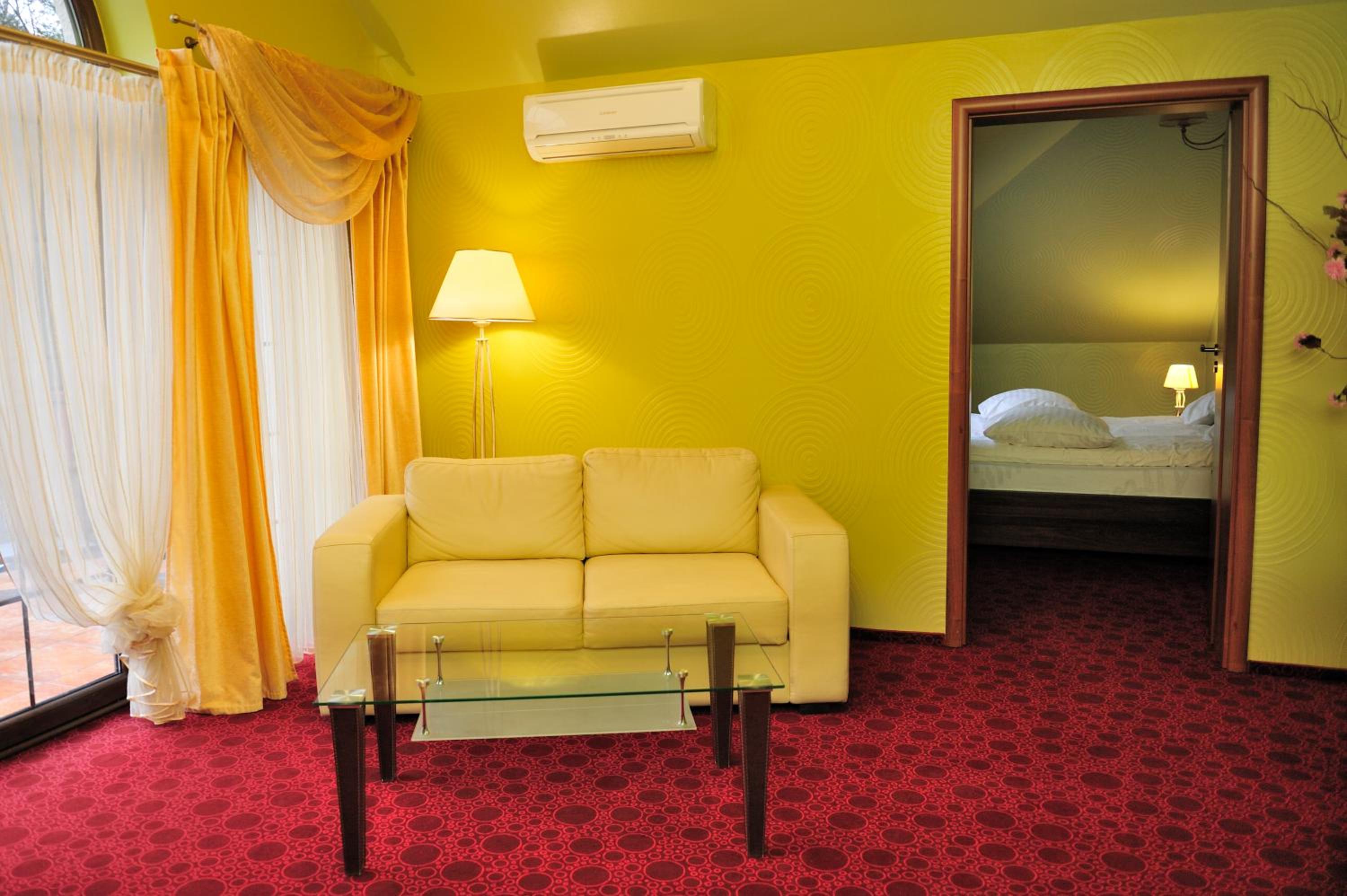 Deluxe King Apartment - Photo 6