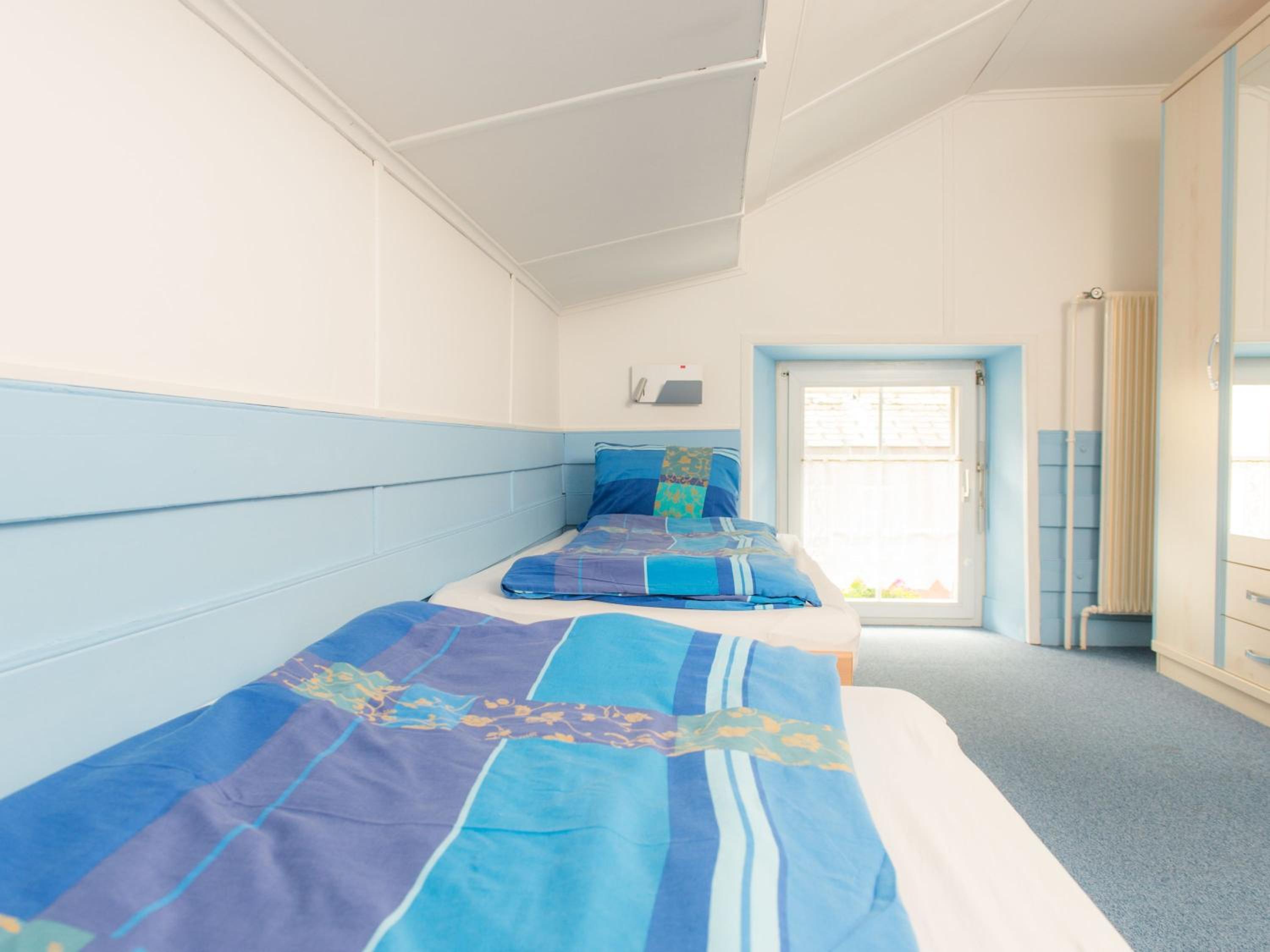 Double or Twin Room with Shared Bathroom photo 2