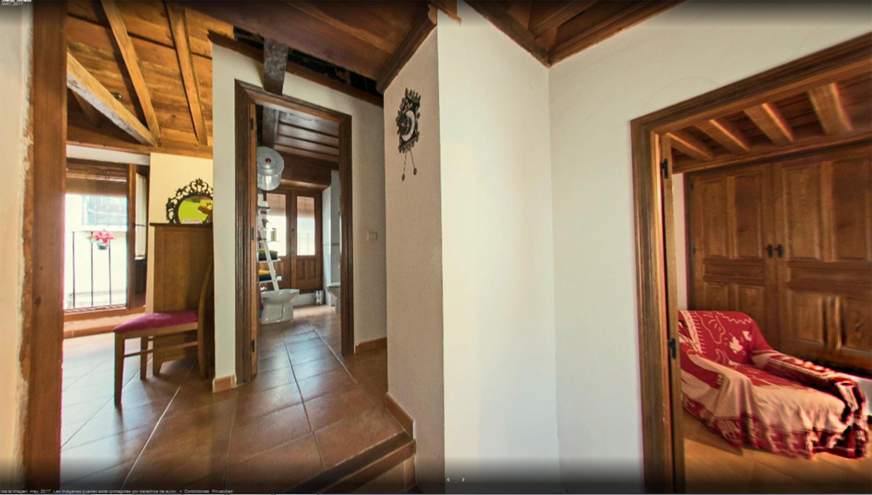 Apartment with Terrace - Photo 1