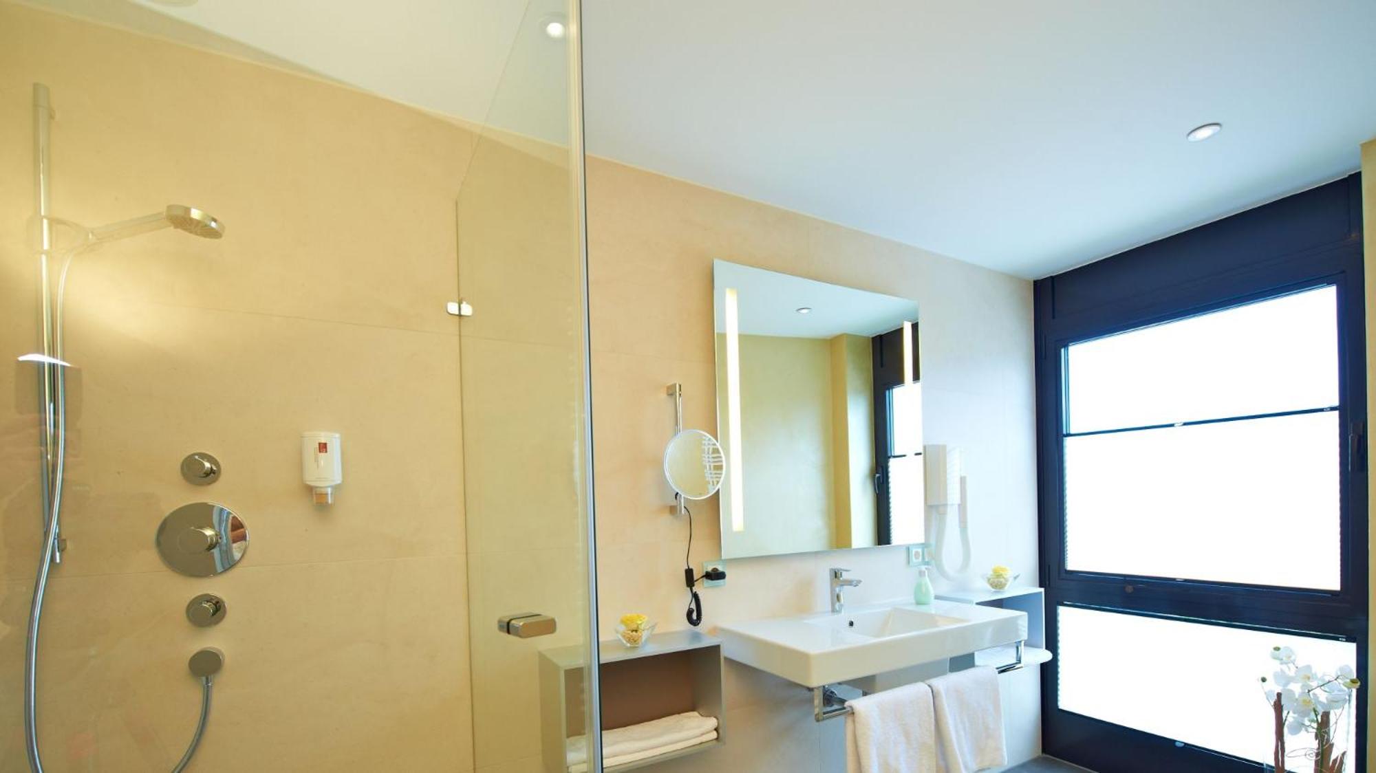 Junior Suite Deluxe - Photo 7