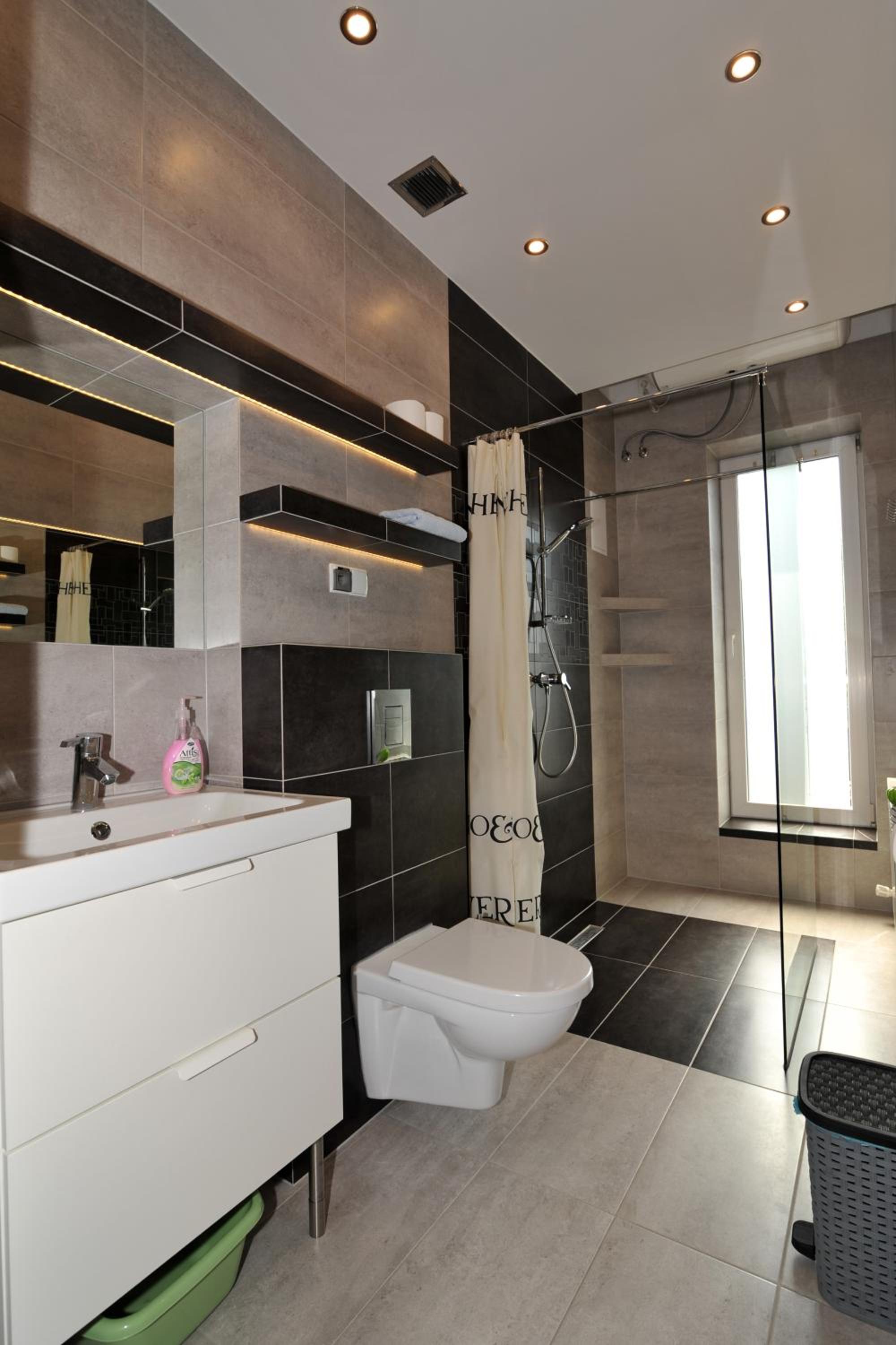 Apartment - Photo 12