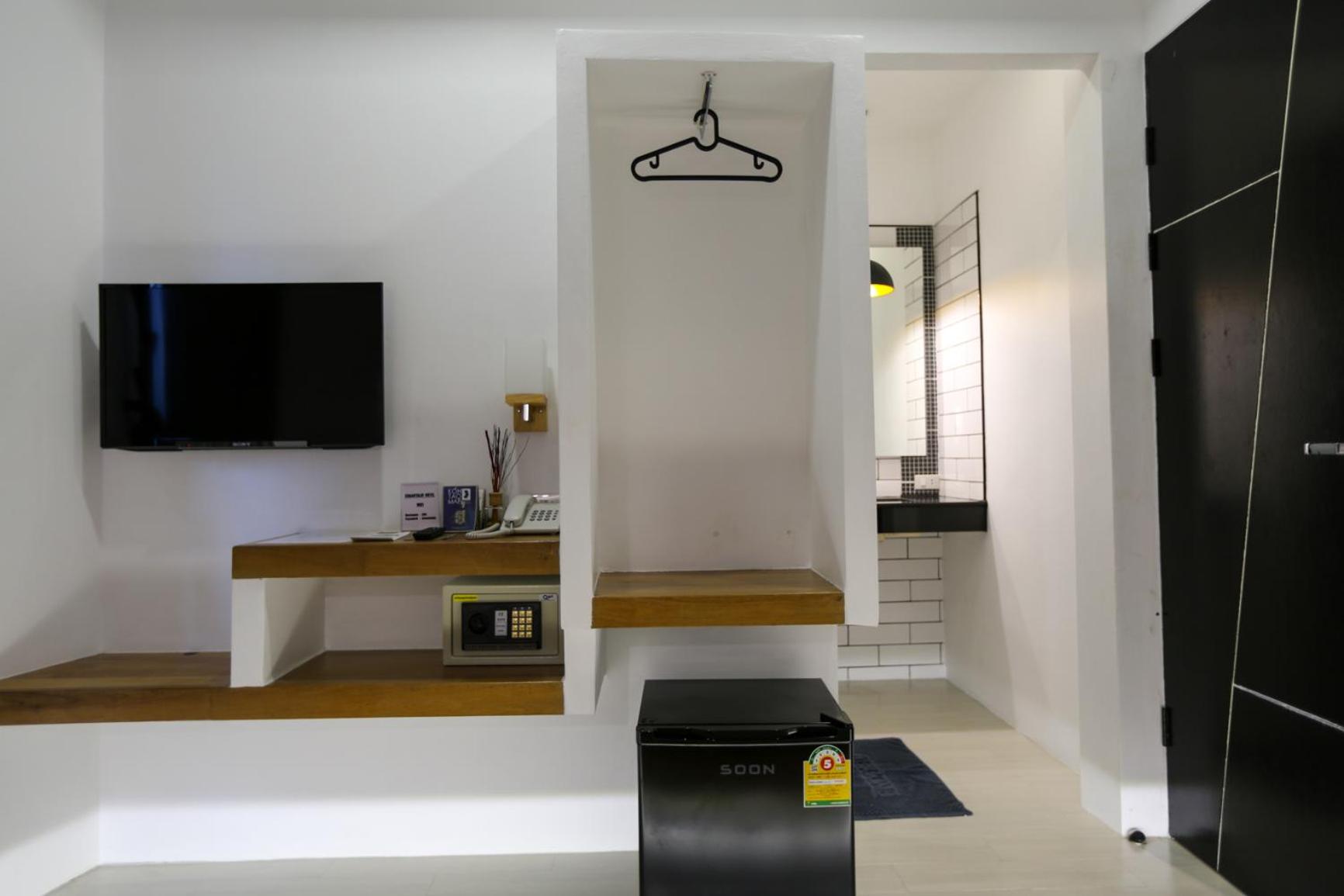 Standard Twin Room photo 3