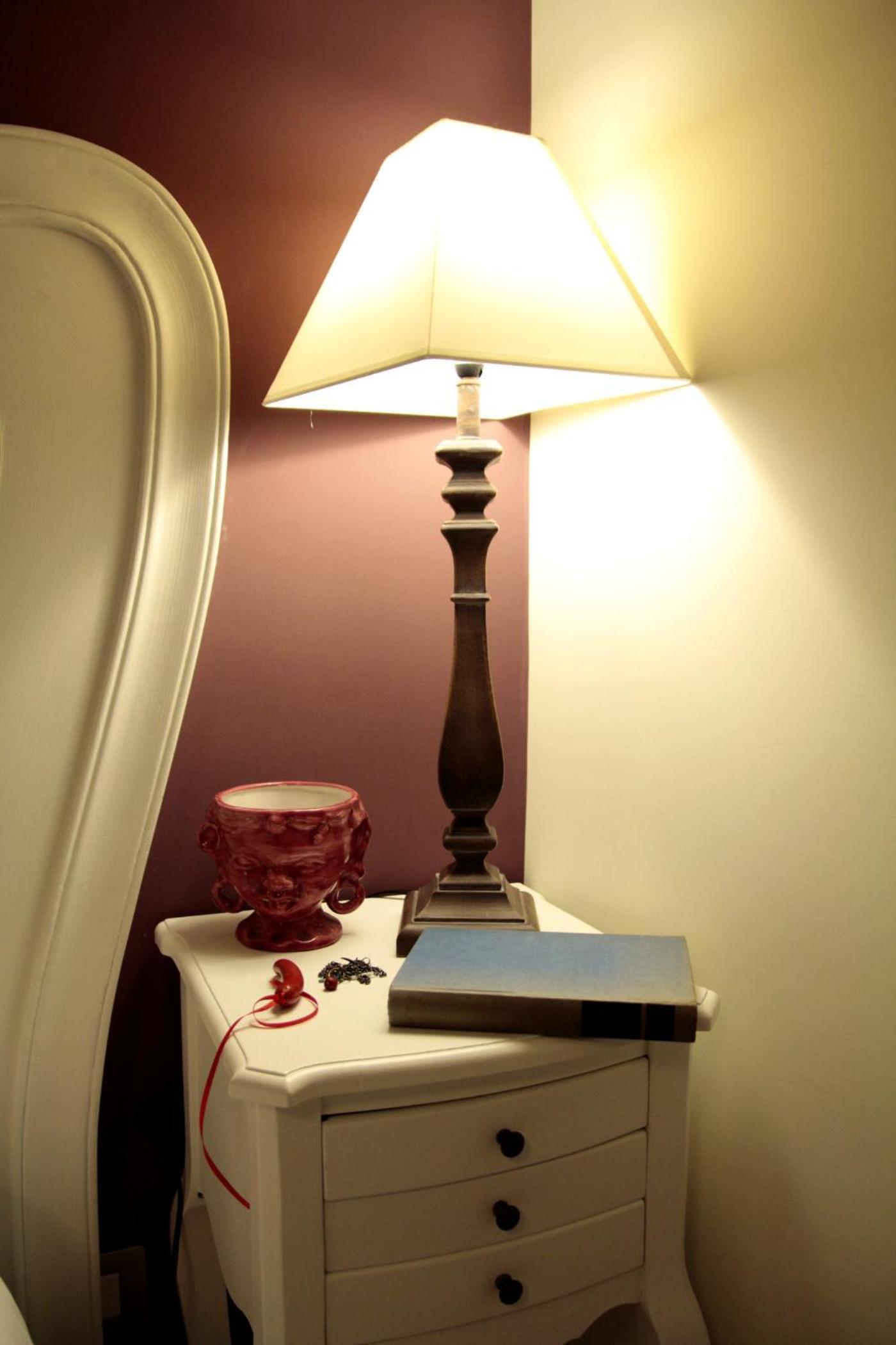 Double Room with Private External Bathroom - Photo 7