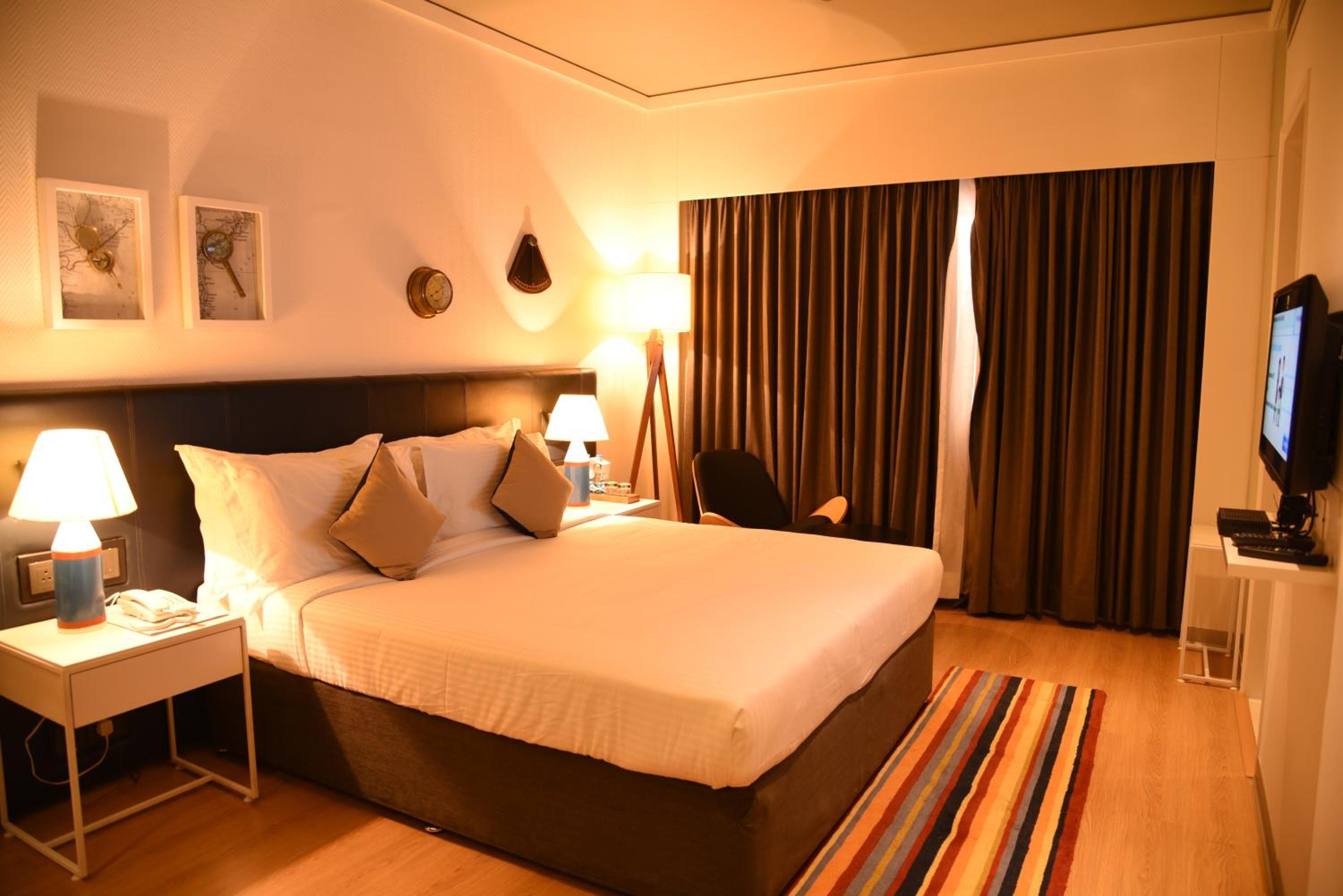 Superior King Room photo 3