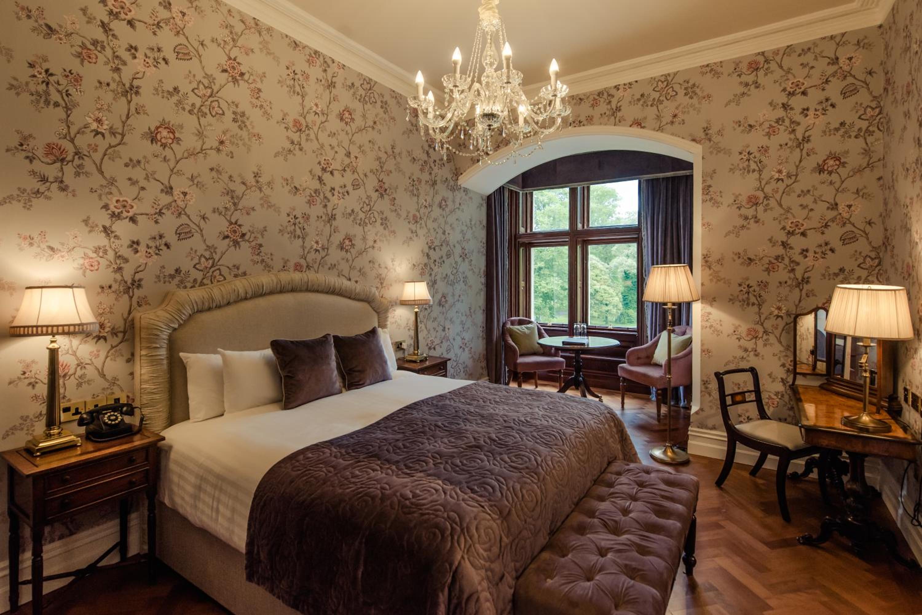 Signature Double – Manor House photo 2