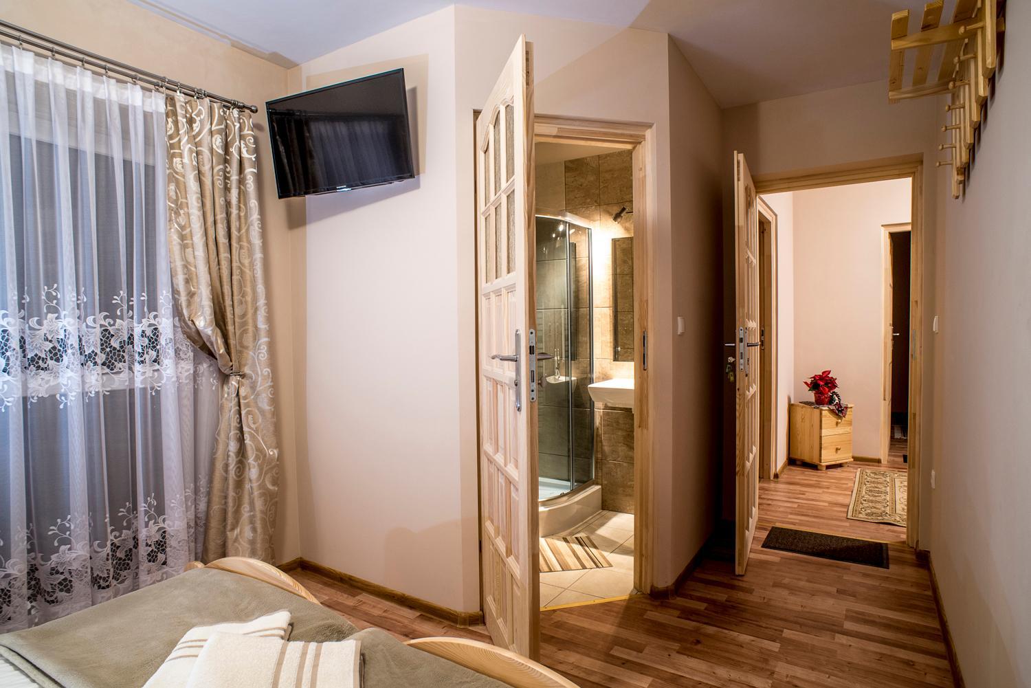 Double or Twin Room - Photo 1