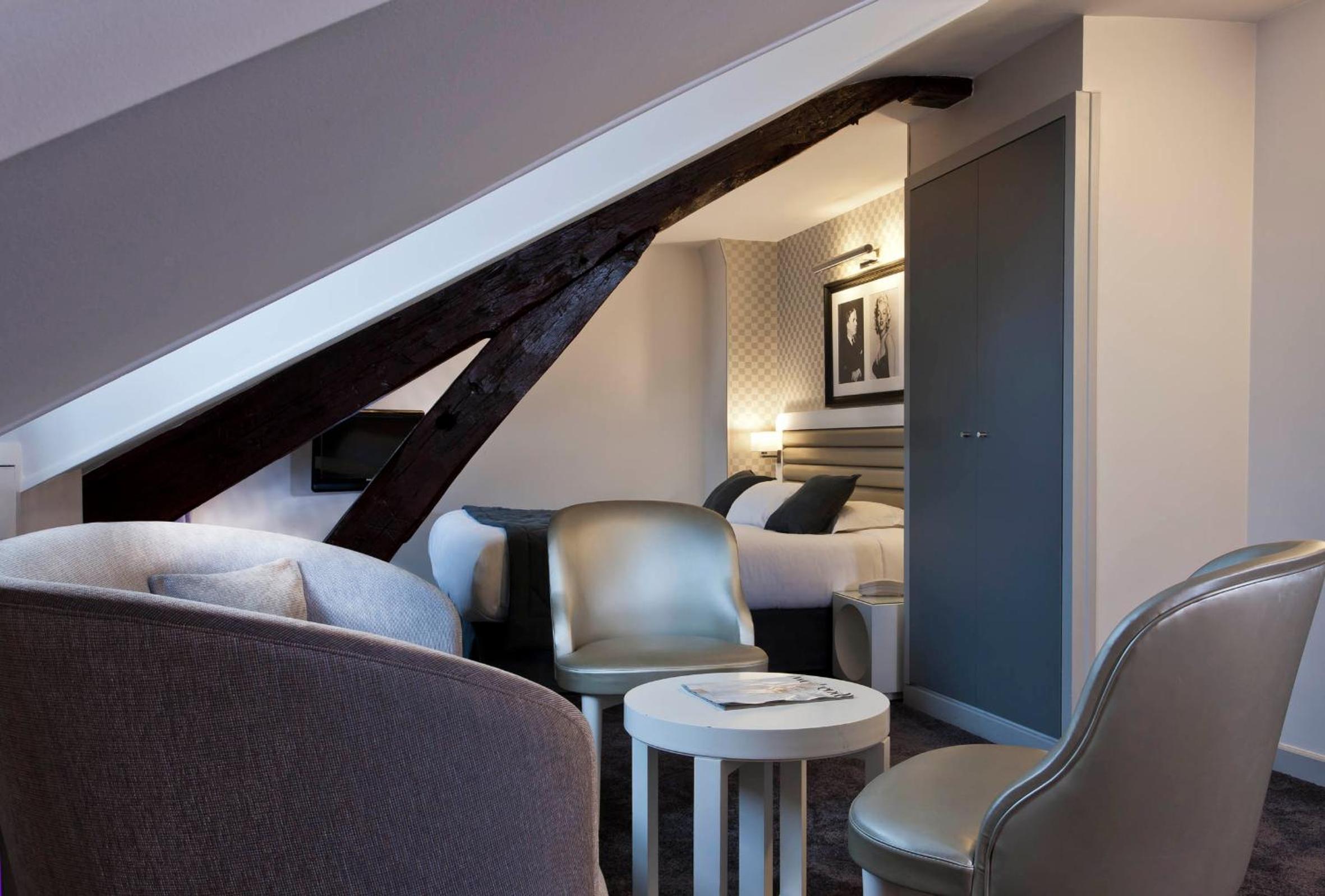 Deluxe Triple Room photo 3