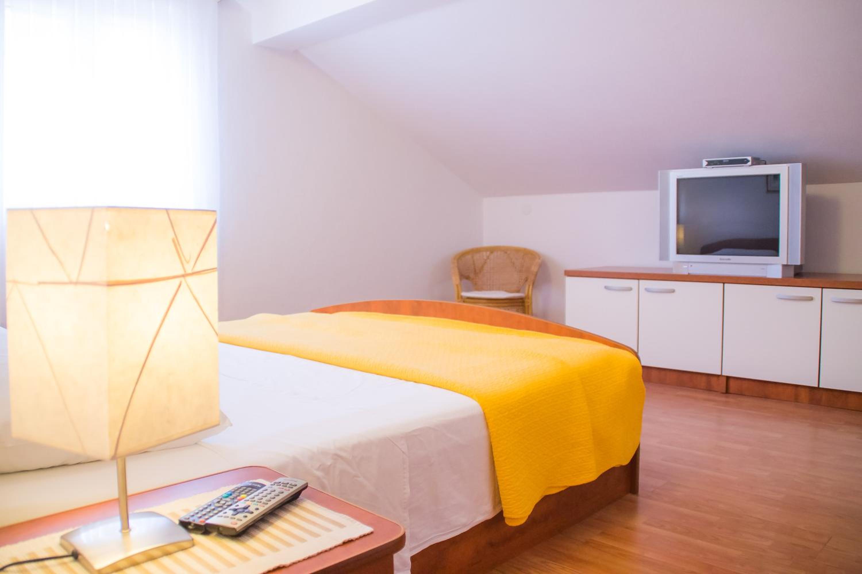 Deluxe Apartment (4 Adults + 3 Children)  - Photo 9
