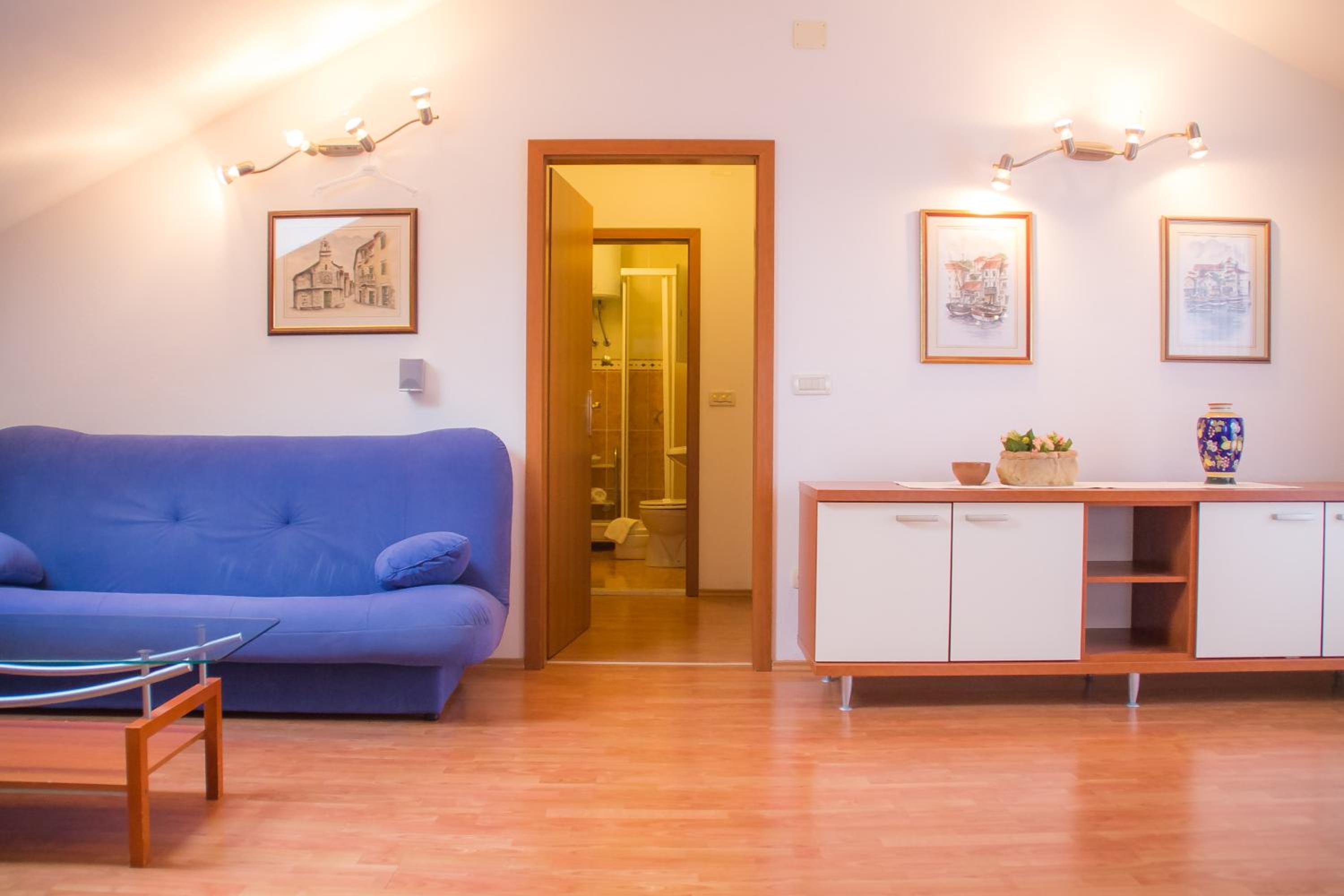 Deluxe Apartment (4 Adults + 3 Children)  - Photo 3