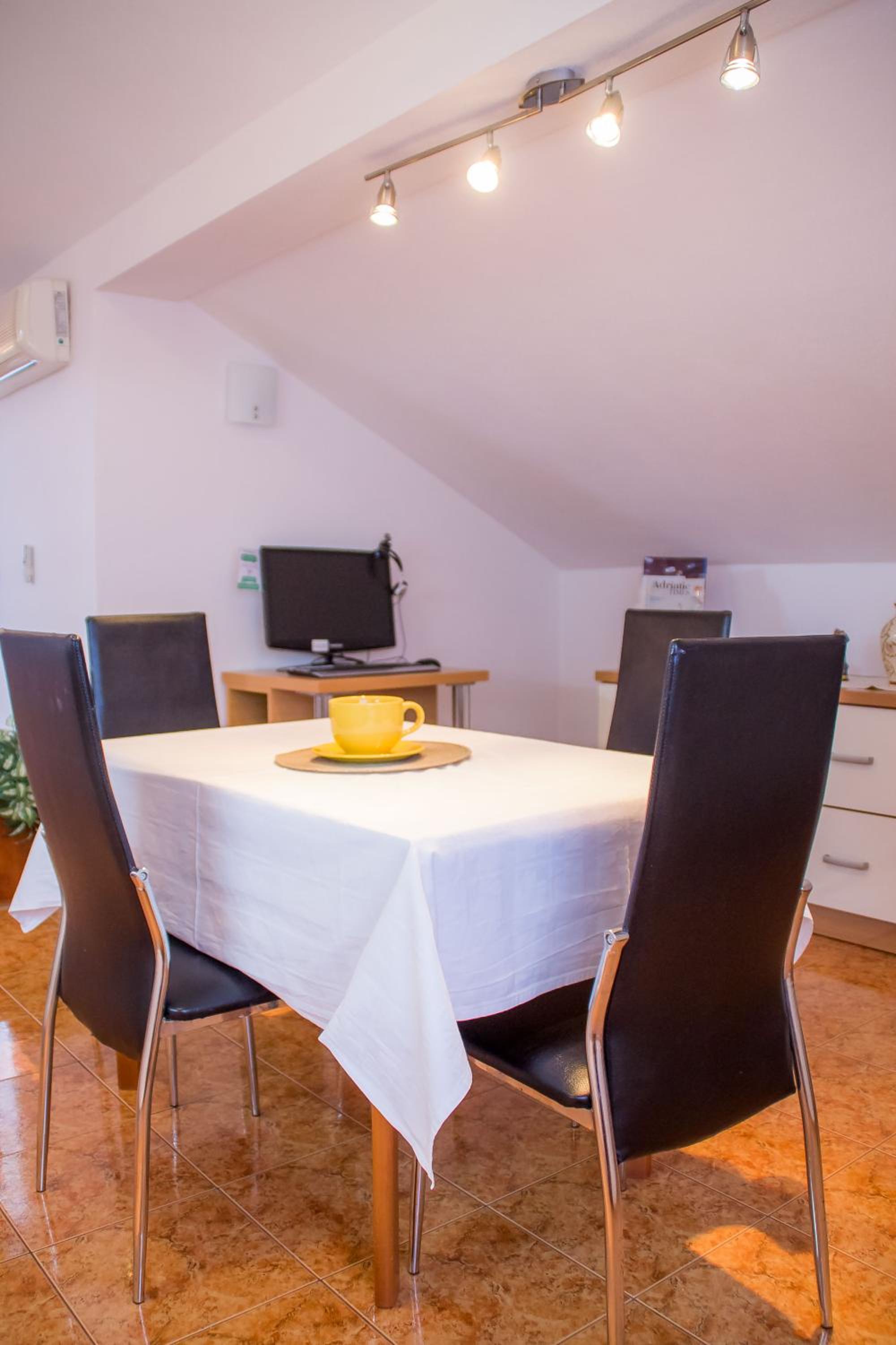 Deluxe Apartment (4 Adults + 3 Children)  - Photo 7