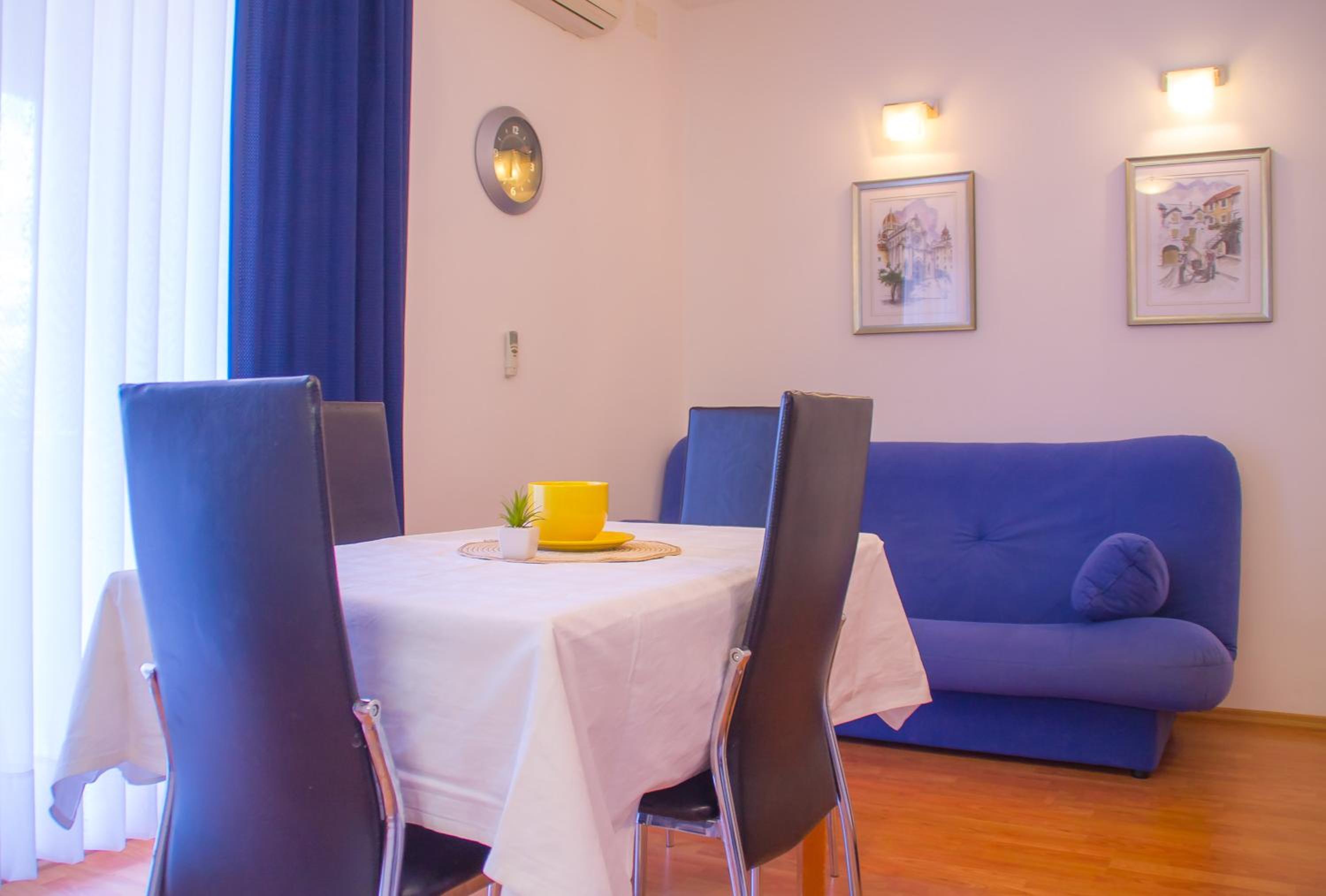 Two-Bedroom Apartment - First Floor (4 Adults + 2 Children) - Photo 24