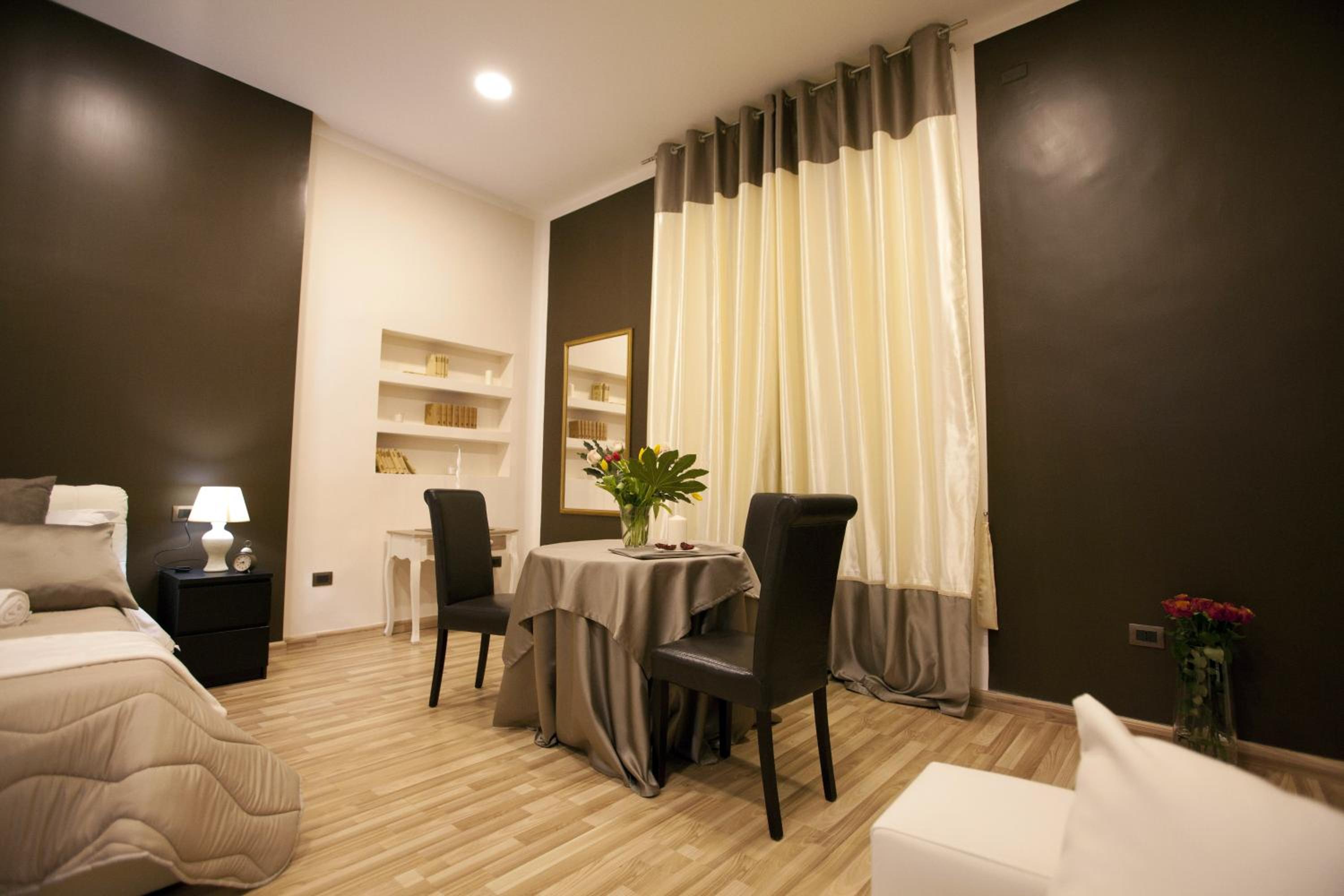 Deluxe Triple Room photo 2